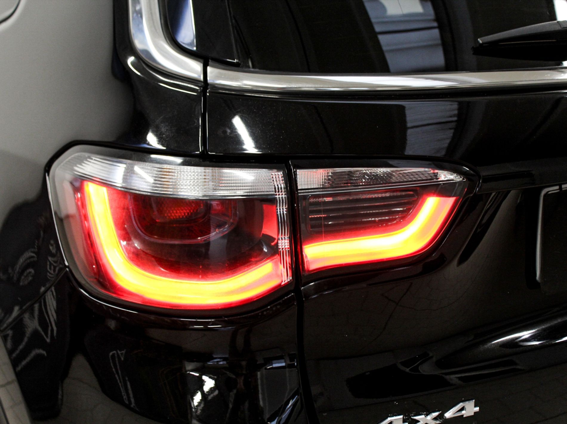 Compass 2.0 mjt Limited 4wd 140cv auto my19 - Autoviemme