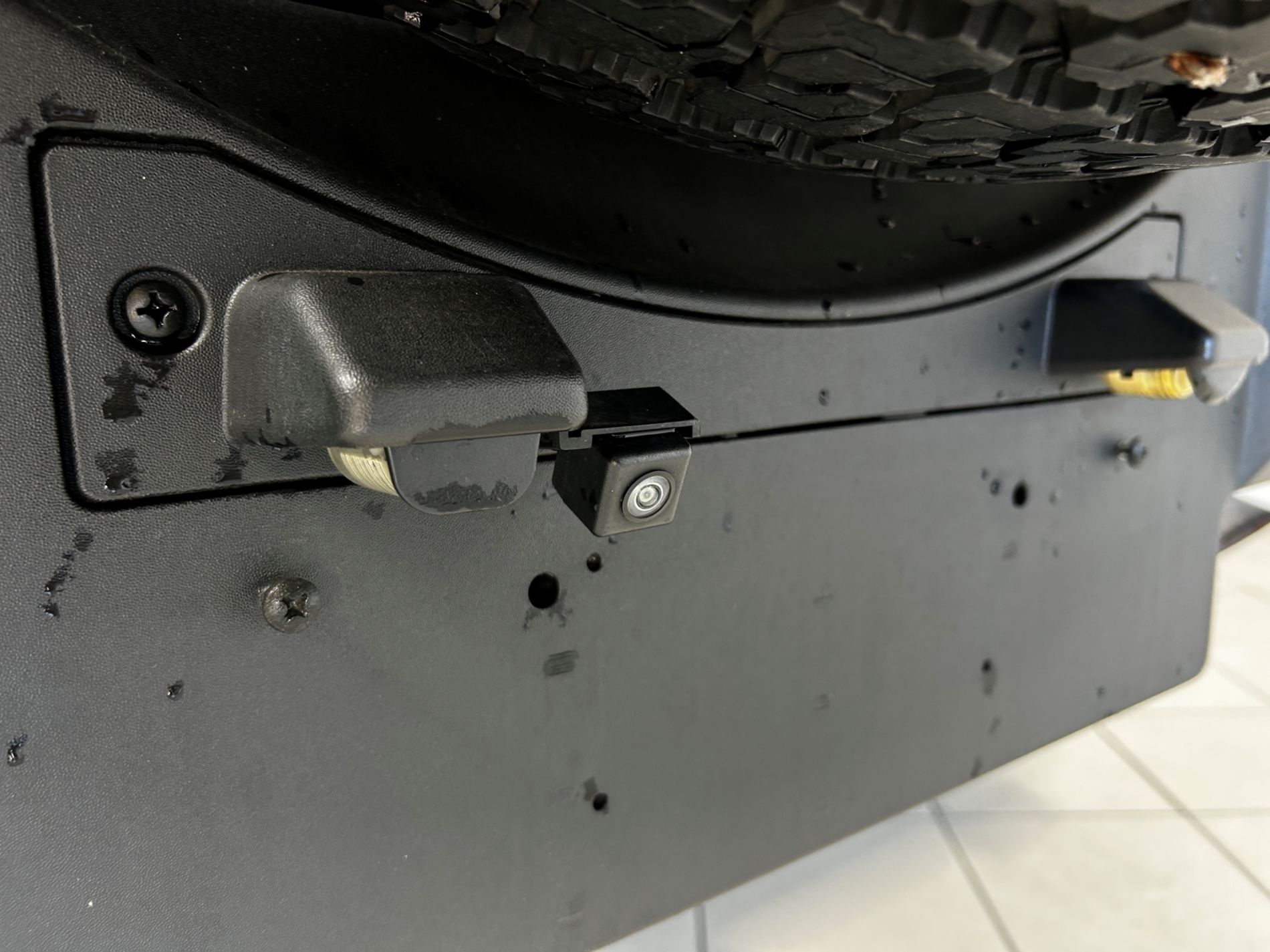 Jeep Wrangler 3.6 V6 Sport assetto rialzato gomme 33x12.50 - Autoviemme