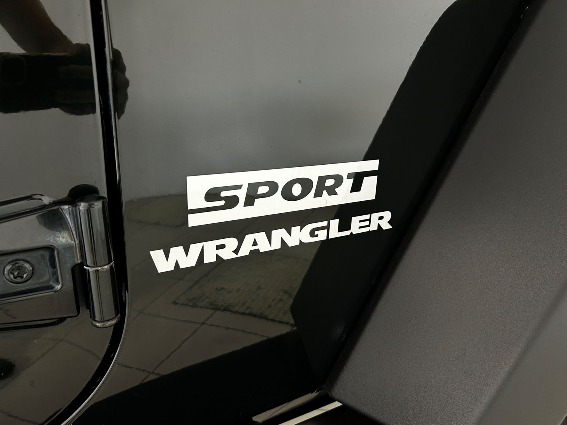 Jeep Wrangler 3.6 V6 Sport assetto rialzato gomme 33x12.50 - Autoviemme