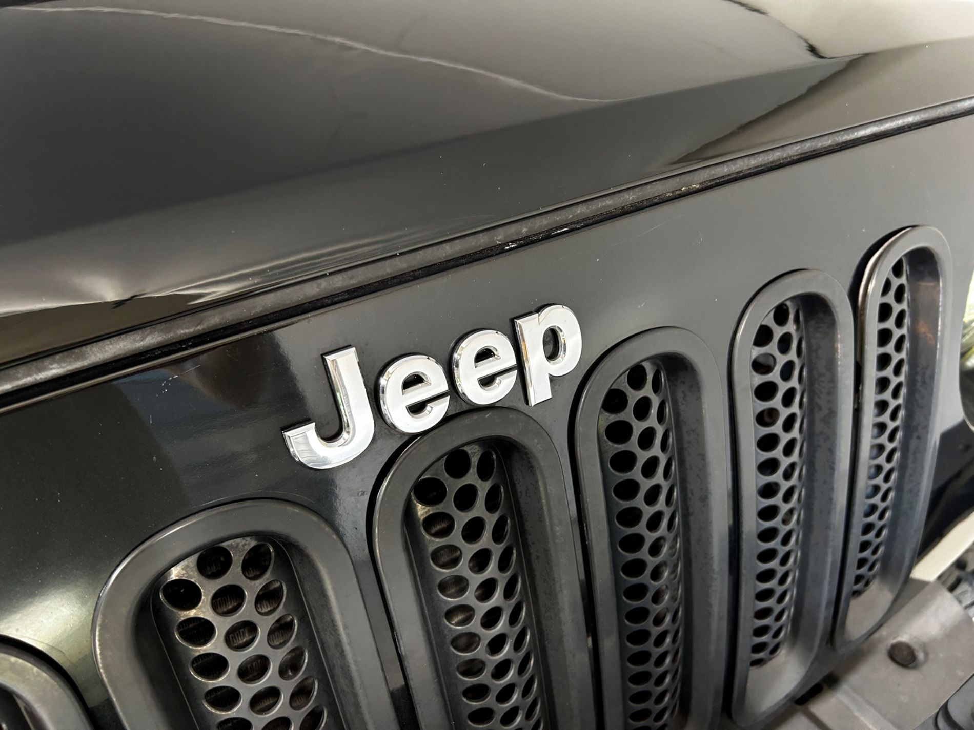 Jeep Wrangler 3.6 V6 Sport assetto rialzato gomme 33x12.50 - Autoviemme