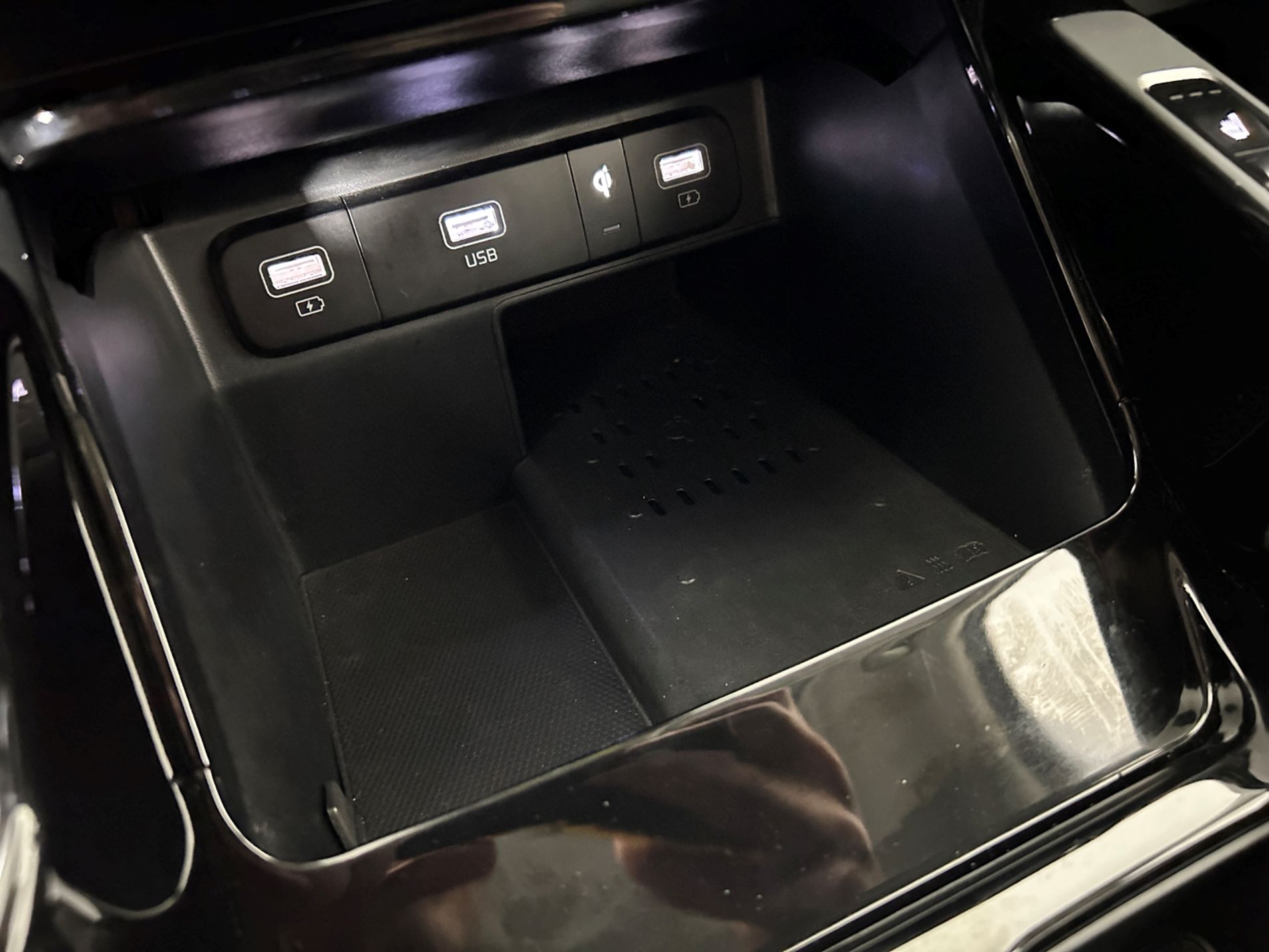 Sorento 1.6 t-gdi hev Evolution awd - Autoviemme