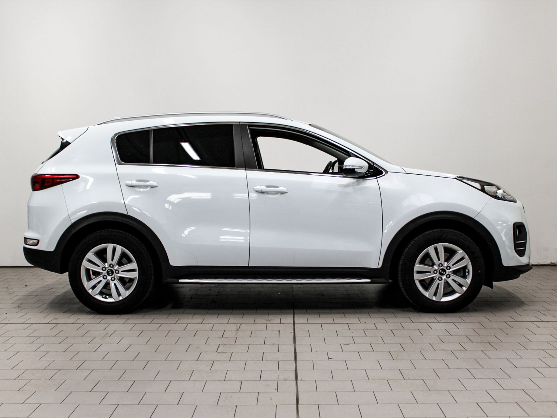 Sportage 1.6 gdi Cool 2wd 132cv - Autoviemme