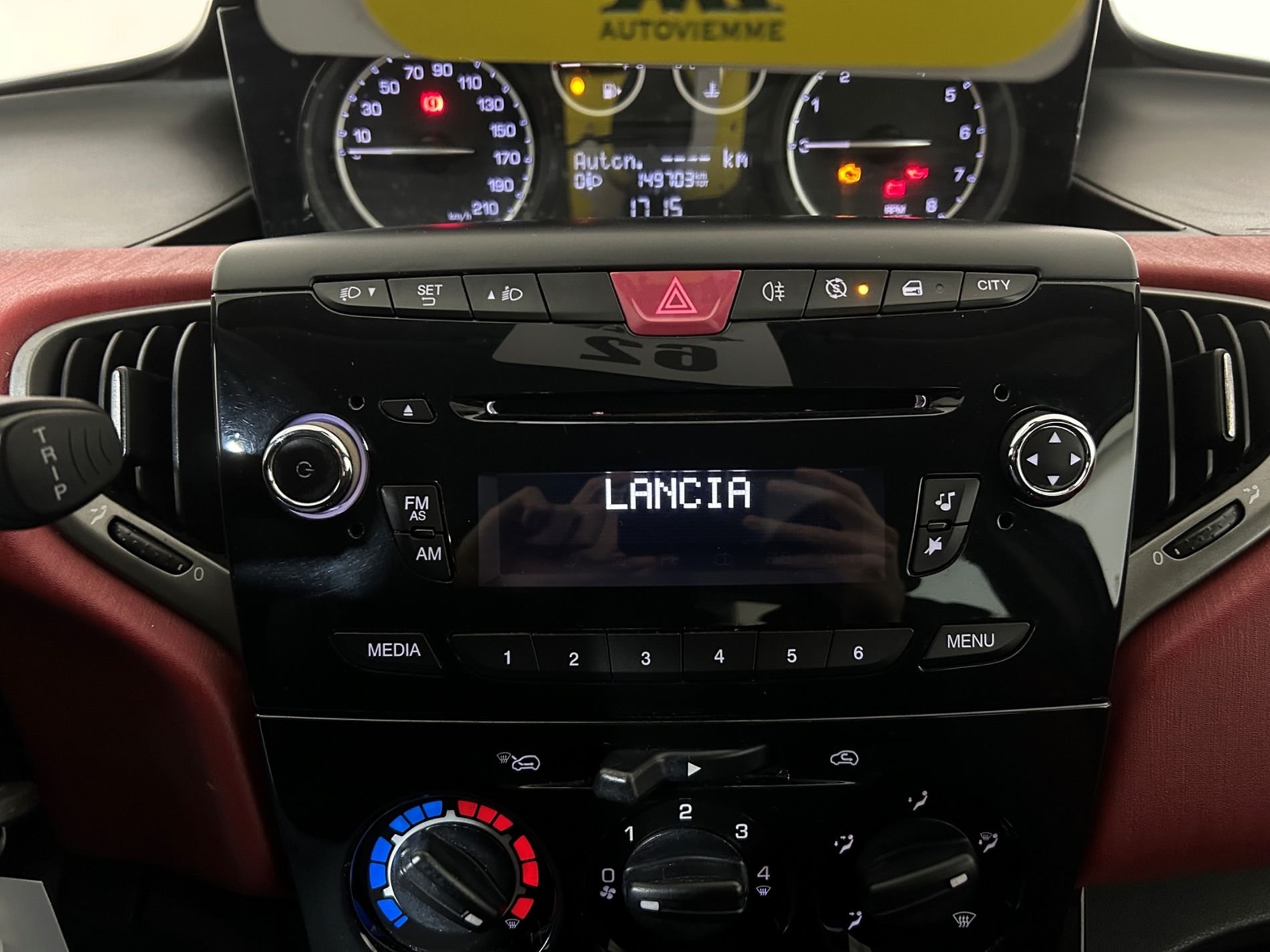 Ypsilon Gold s&s 69cv - Autoviemme