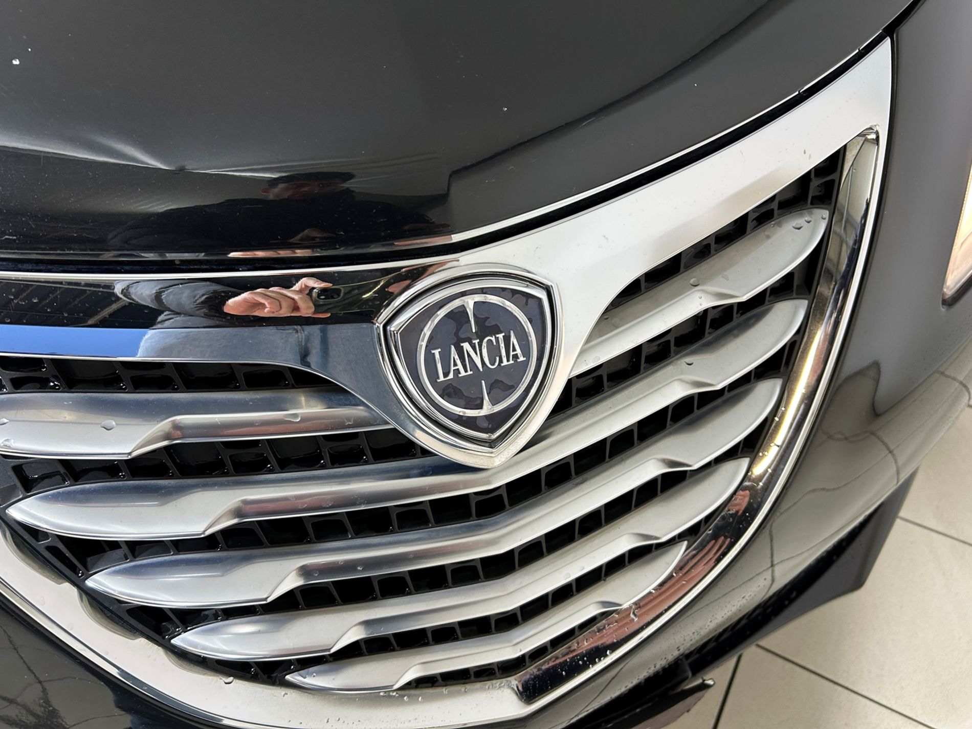 Ypsilon Gold s&s 69cv - Autoviemme