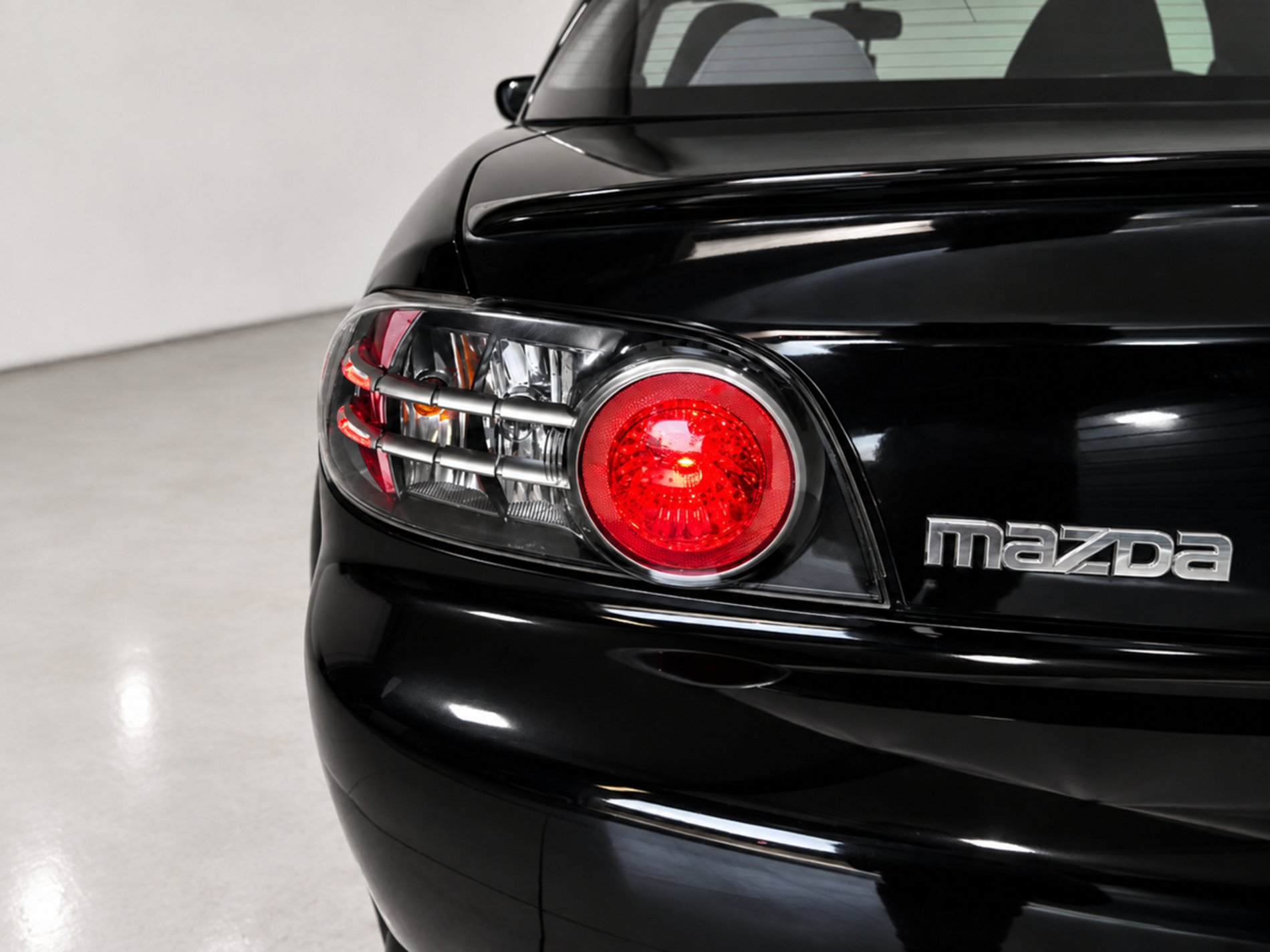 Mazda RX-8 1.3   - Autoviemme