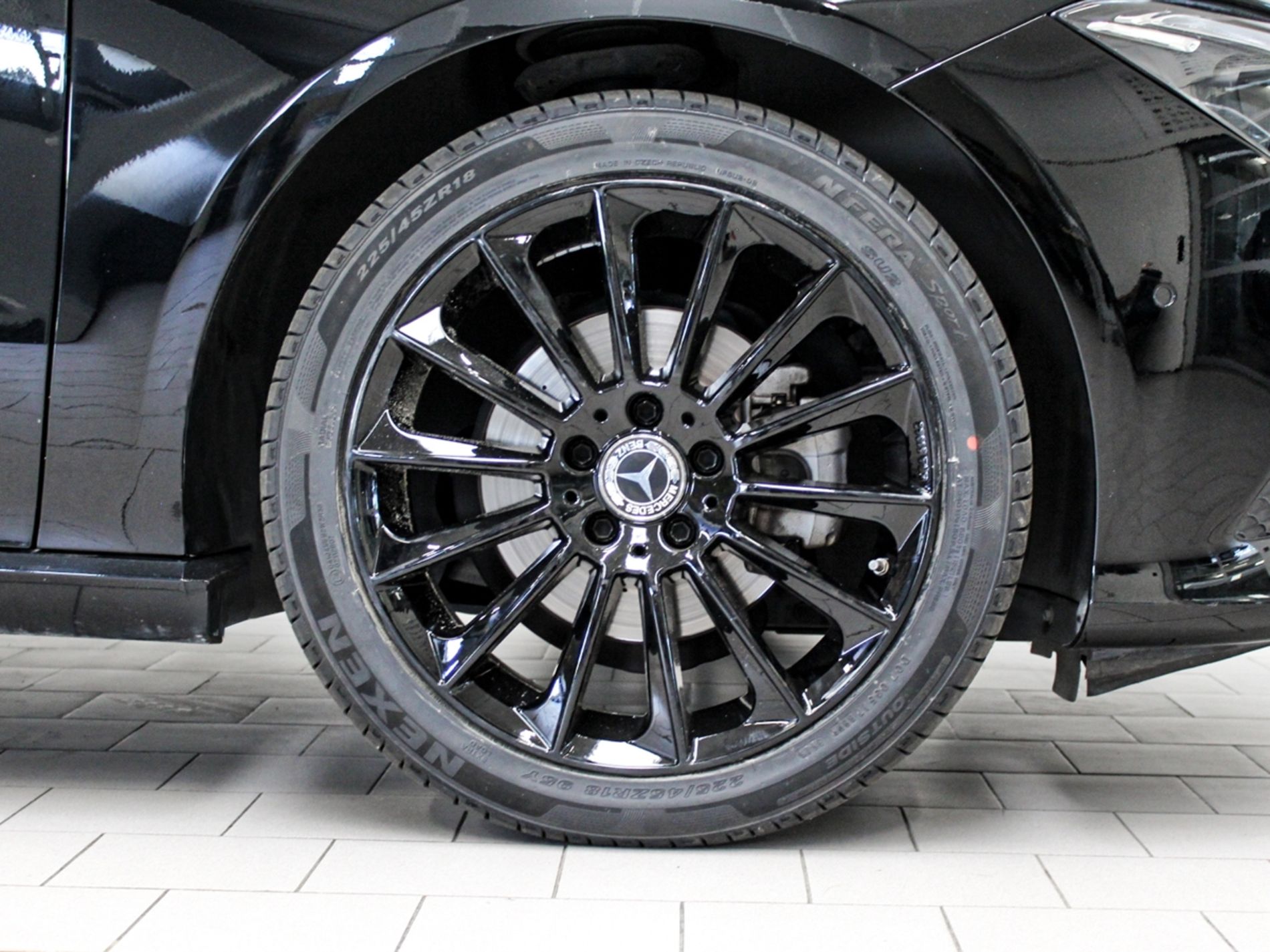 Mercedes CLA Shooting Brake 180 Night edition auto   - Autoviemme