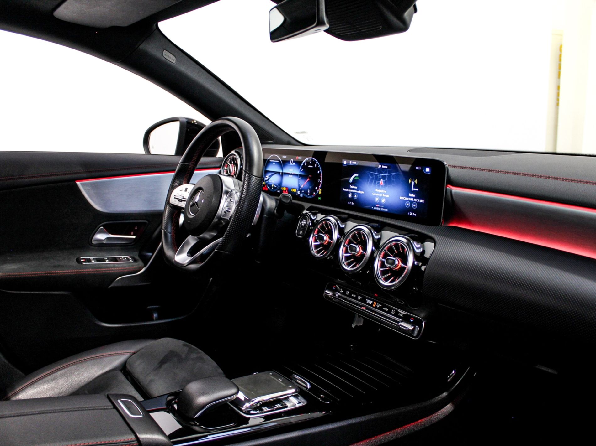 CLA Shooting Brake 200 Night edition auto - Autoviemme