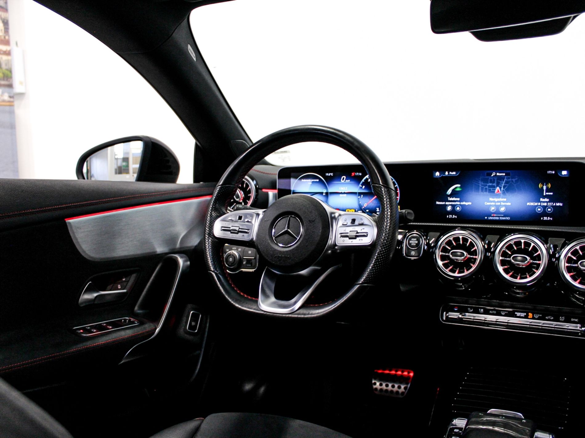 CLA Shooting Brake 200 Night edition auto - Autoviemme