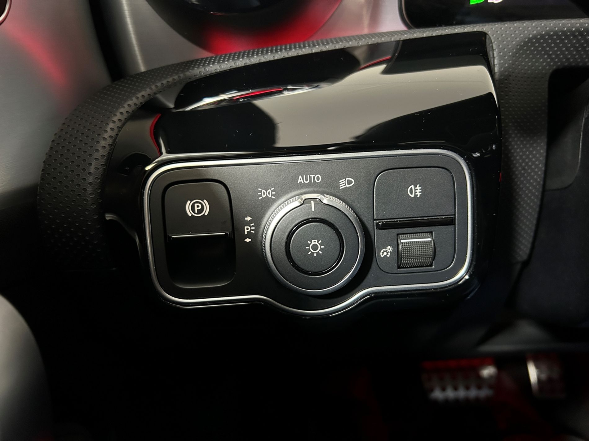 Mercedes CLA Shooting Brake 200 AMG Line Premium auto   - Autoviemme