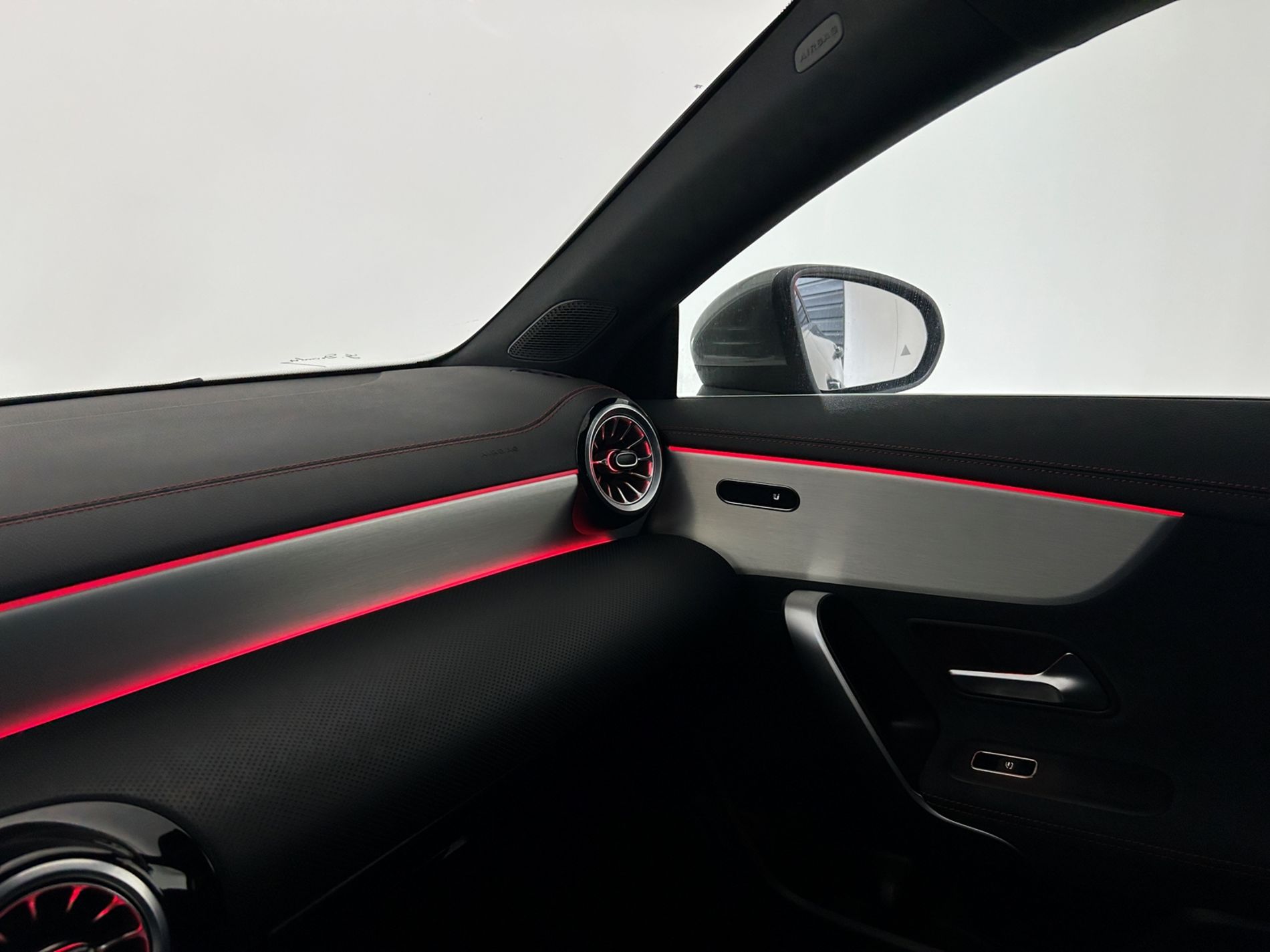 Mercedes CLA Shooting Brake 200 AMG Line Premium auto   - Autoviemme