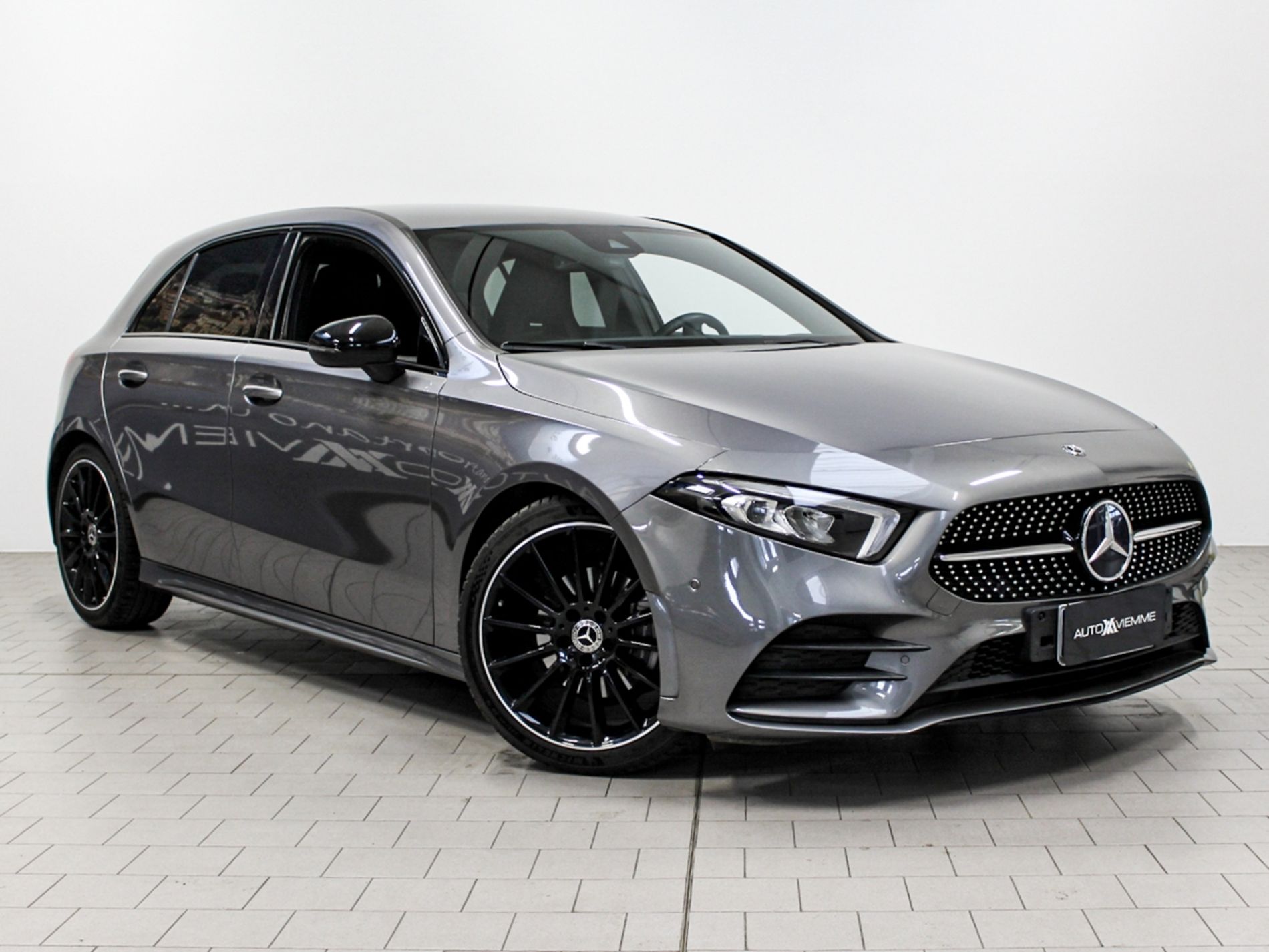 A 200 Premium Night edition - Autoviemme