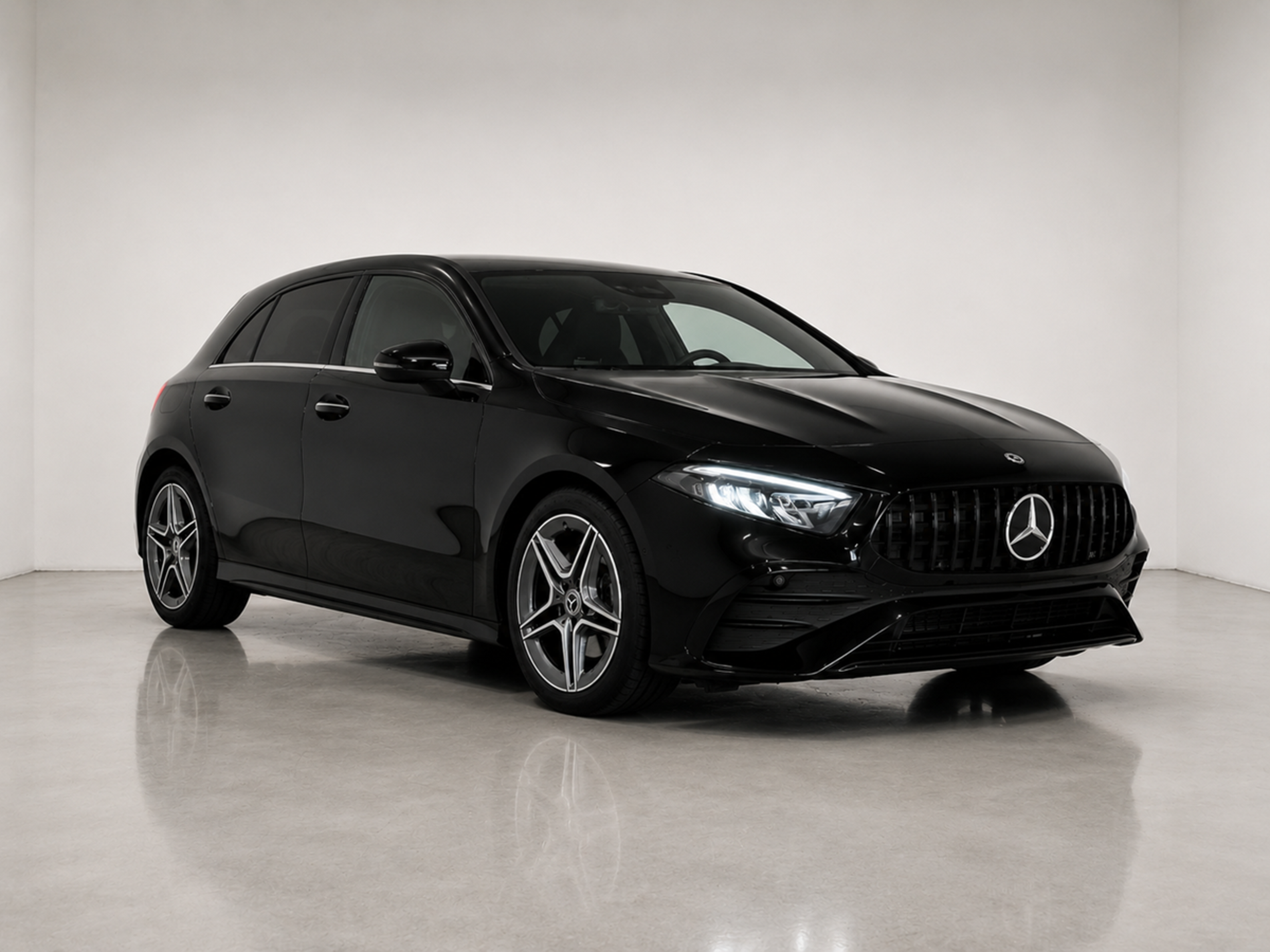 Mercedes A 180 Premium AMG Line auto - Autoviemme