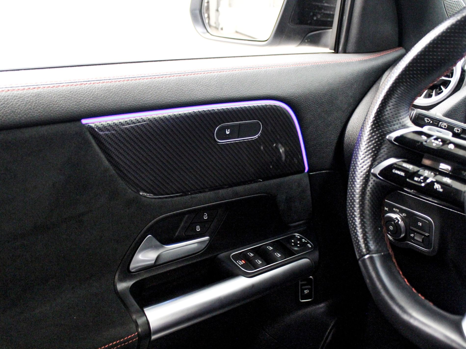 Mercedes GLA 200 Premium Hybrid - Autoviemme