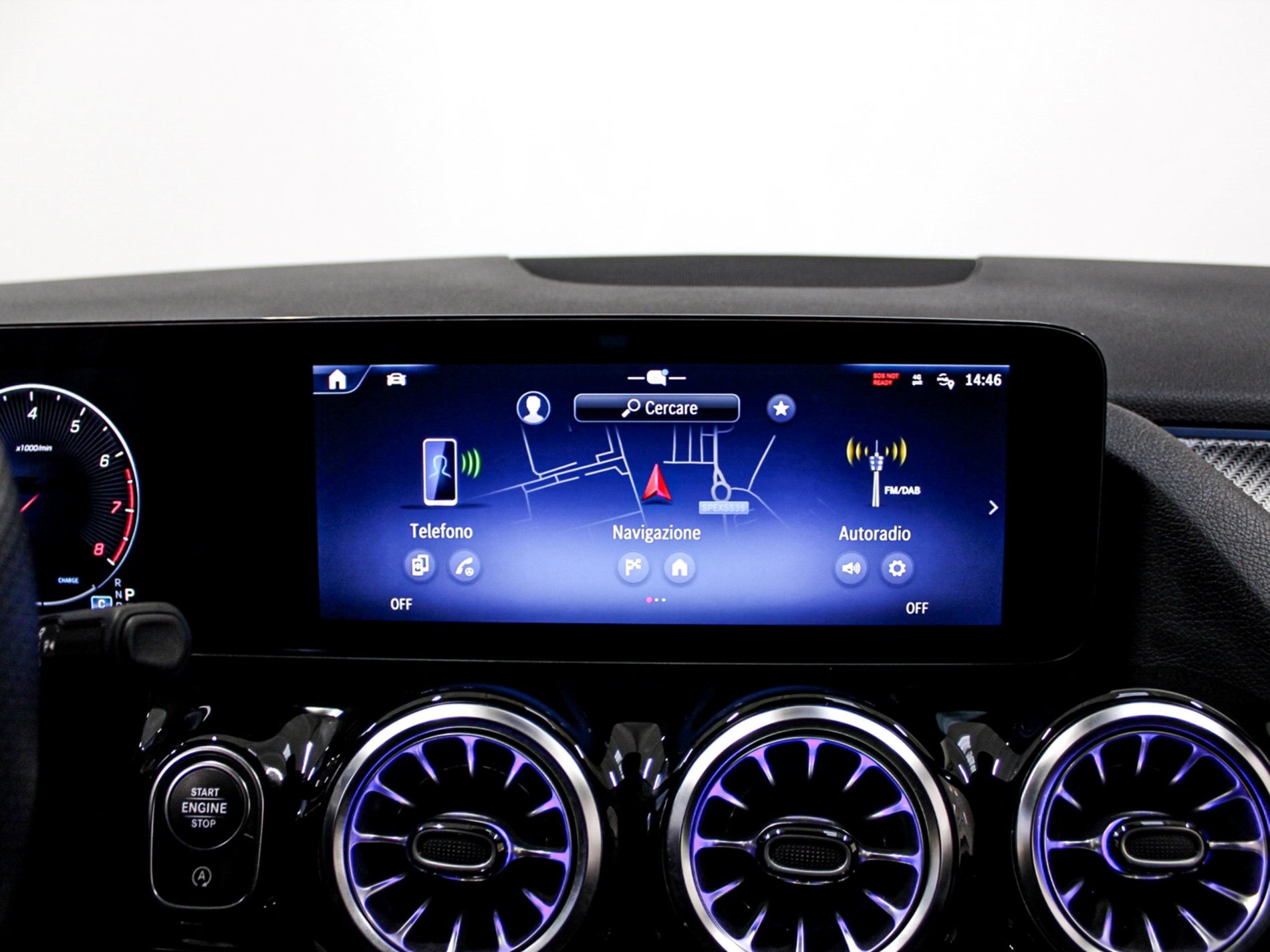 Mercedes GLA 200 Premium Hybrid - Autoviemme