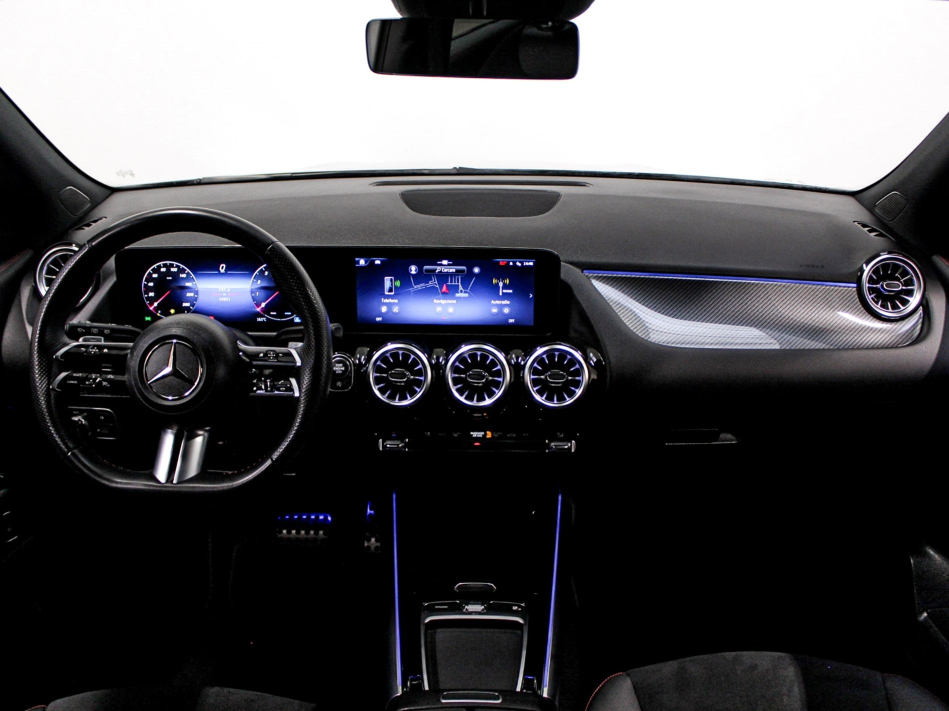 Mercedes GLA 200 Premium Hybrid - Autoviemme