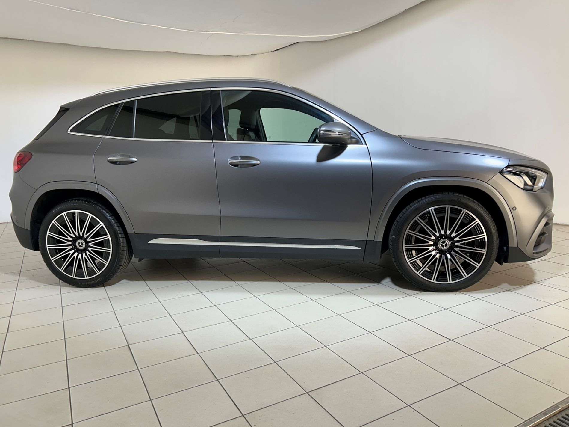 GLA 250 AMG Line Premium 4matic automatica - Autoviemme