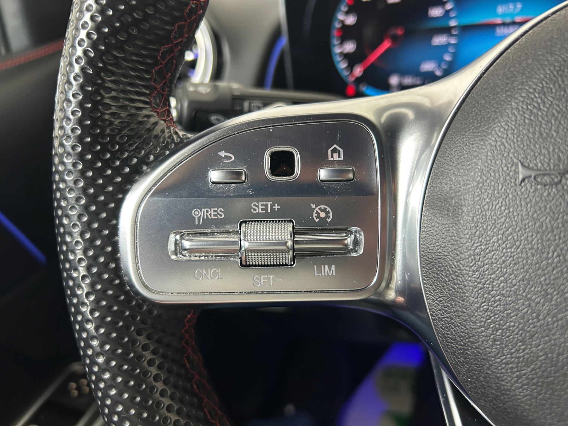 Mercedes GLB 200 d Premium 4matic automatica telecamera 360 - Autoviemme