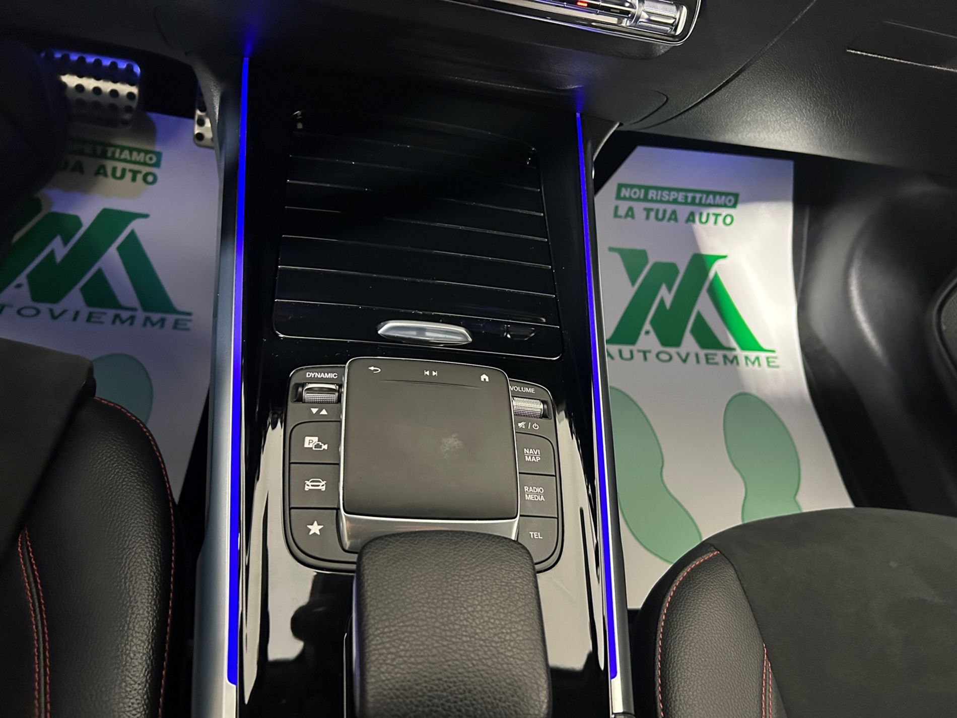 Mercedes GLB 200 d Premium 4matic automatica telecamera 360 - Autoviemme