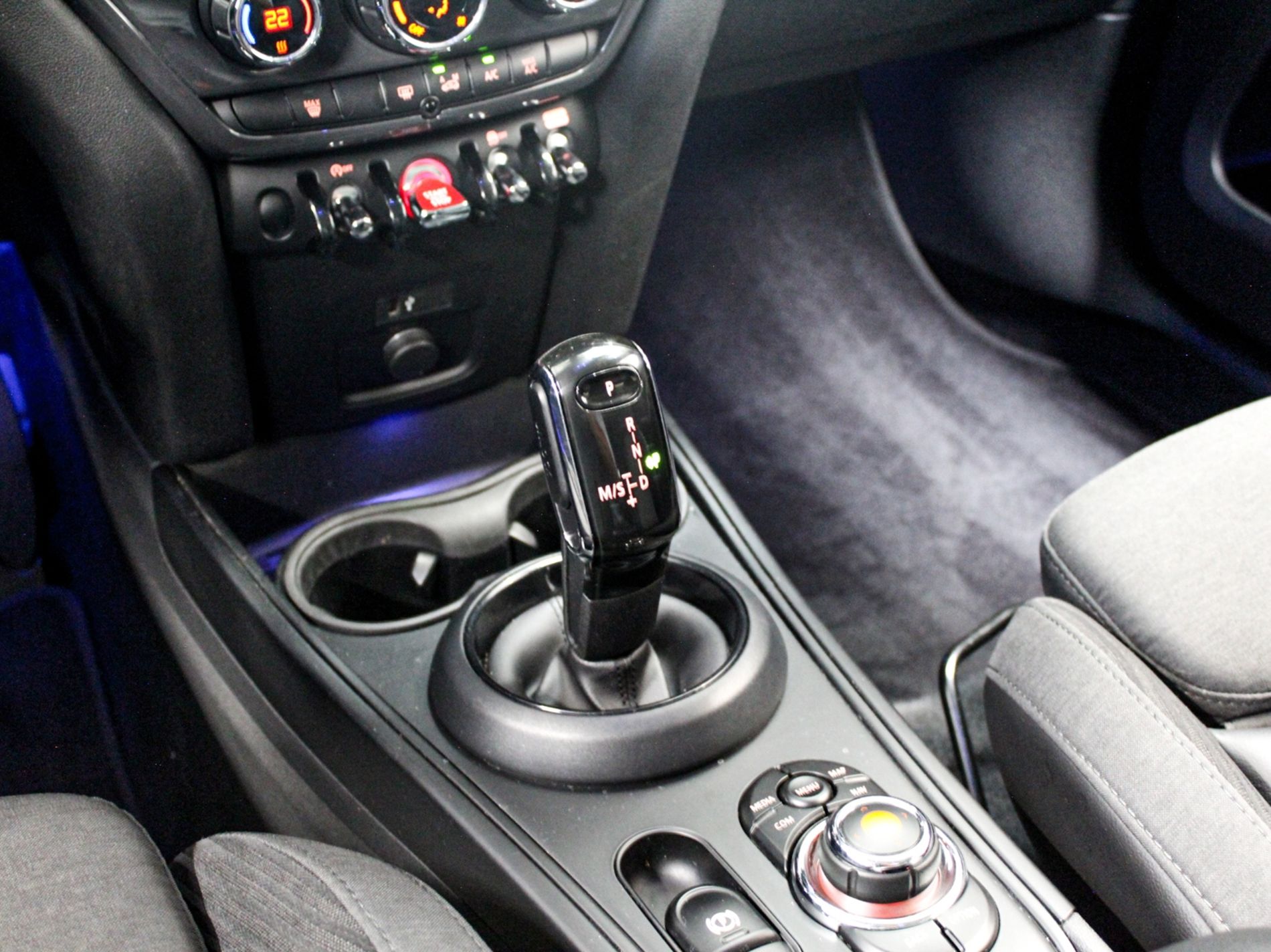 Mini Mini Countryman 1.5 Cooper auto   - Autoviemme