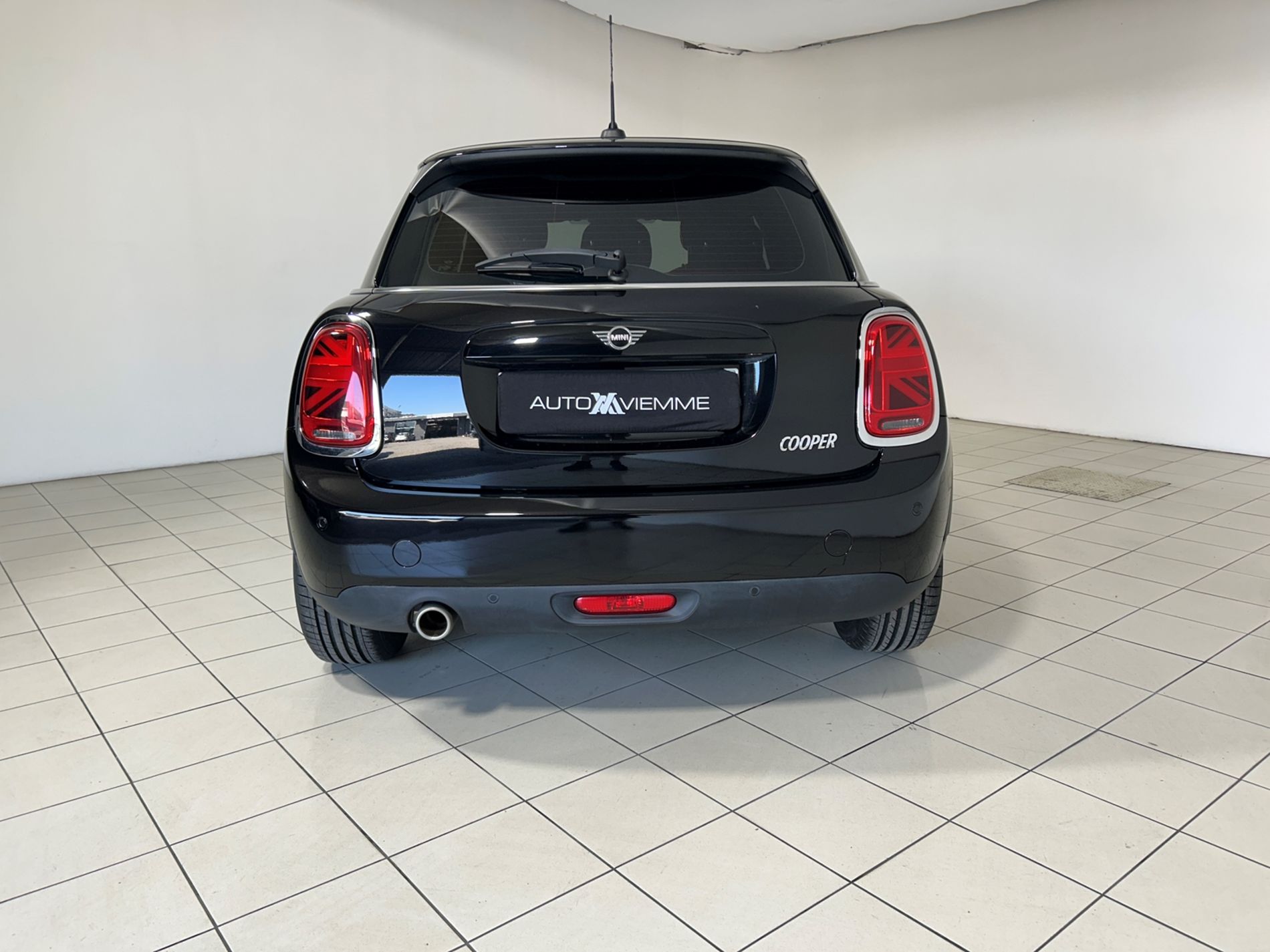 Mini Cooper 5 porte 1.5 automatica - Autoviemme
