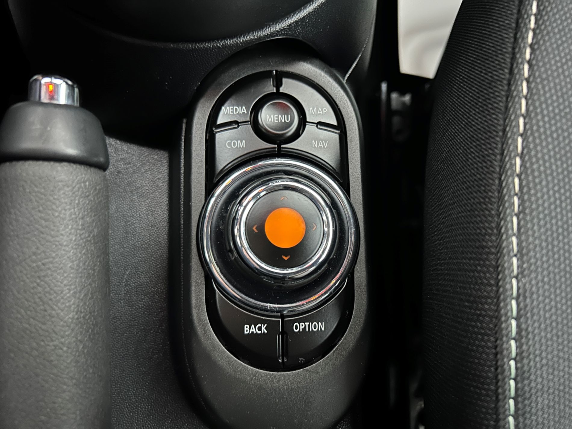 Mini Cooper 5 porte 1.5 automatica - Autoviemme