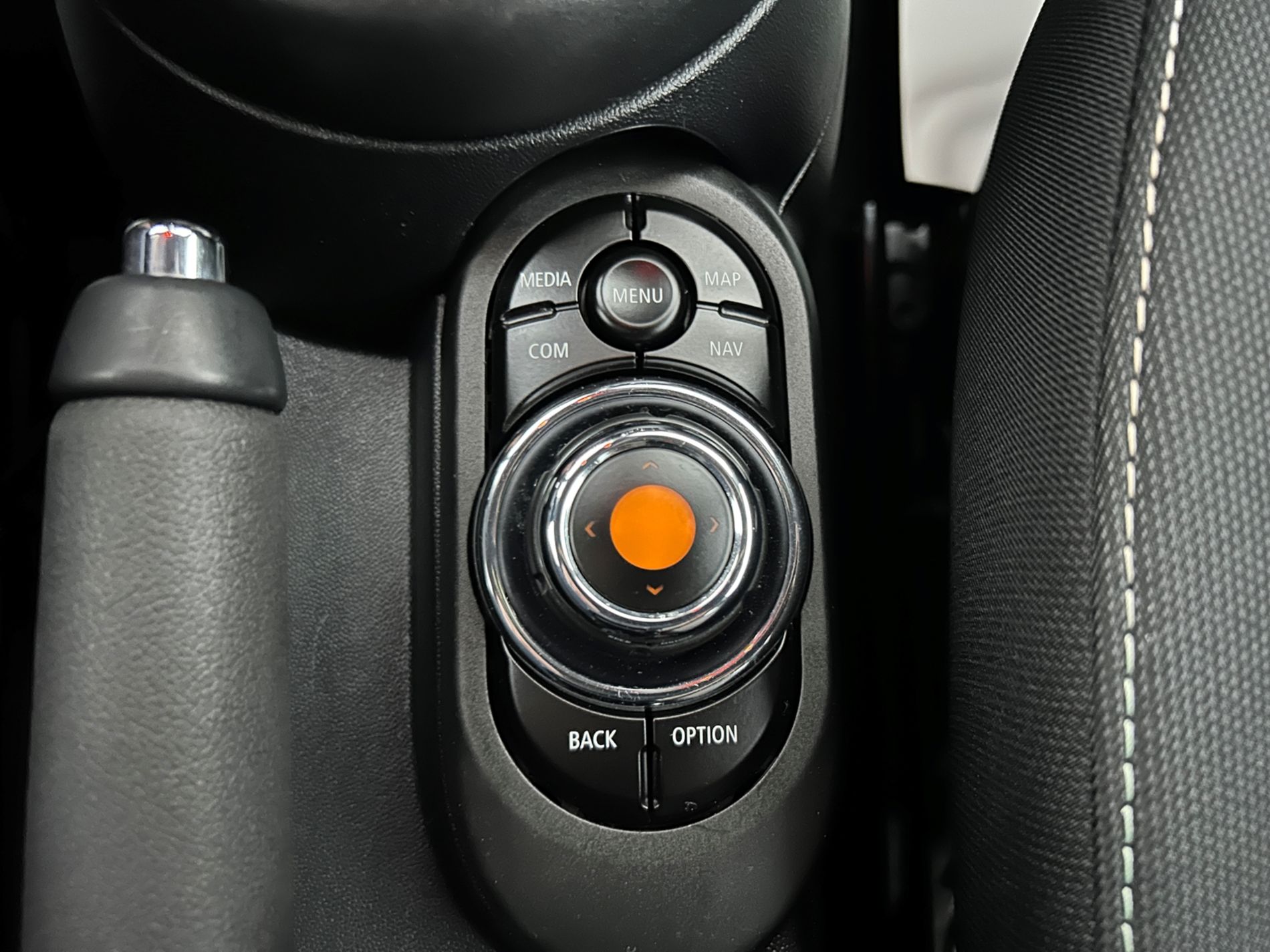 Mini Cooper 5 porte 1.5 automatica - Autoviemme