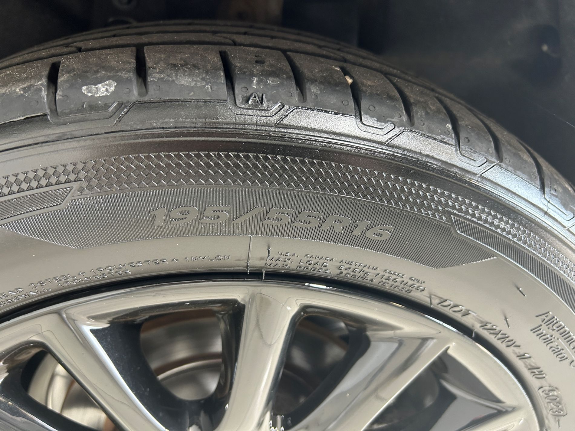 Mini 5p 1.5 Cooper Essential auto - Autoviemme