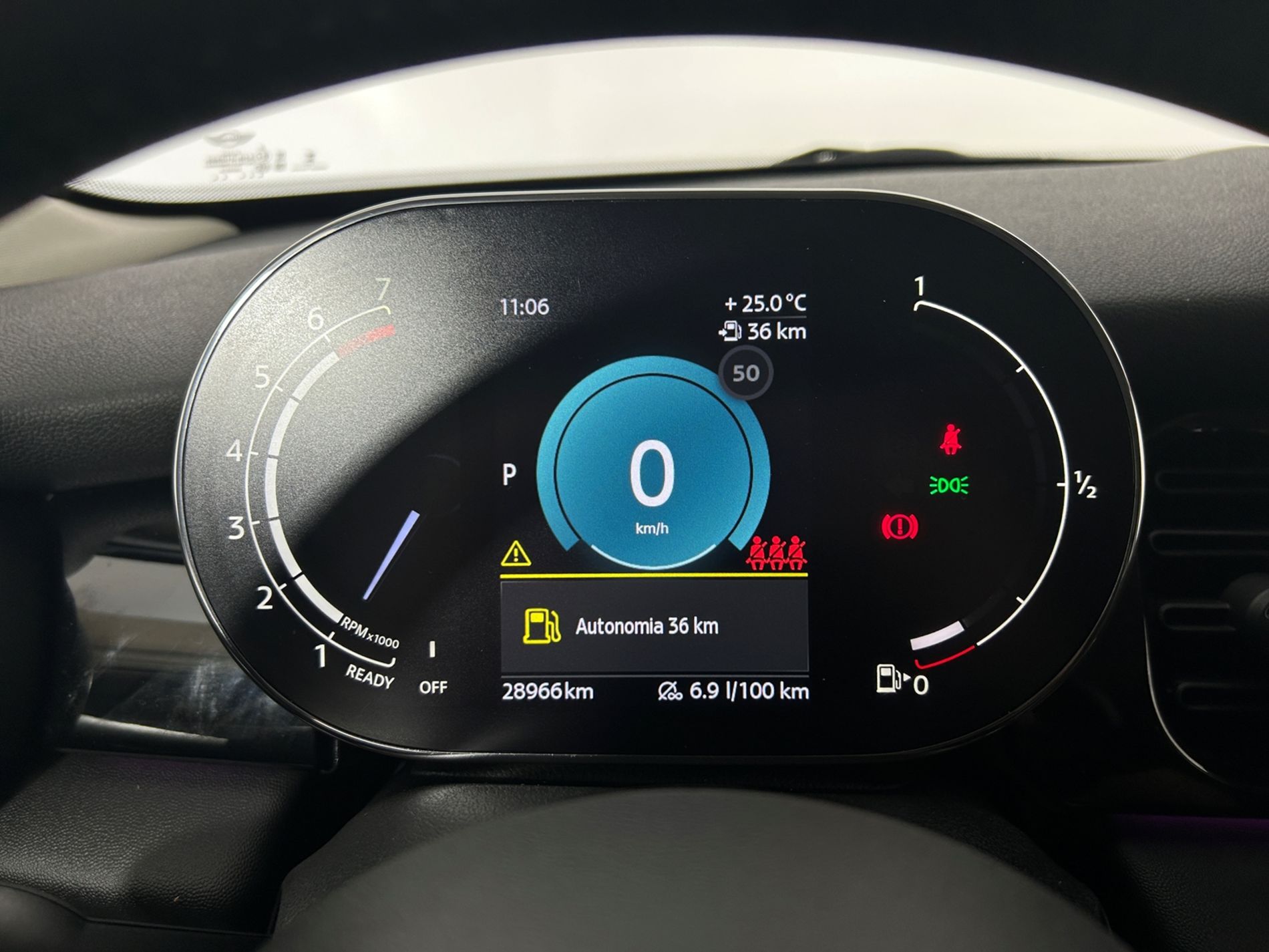 Mini 5p 1.5 Cooper Essential auto - Autoviemme