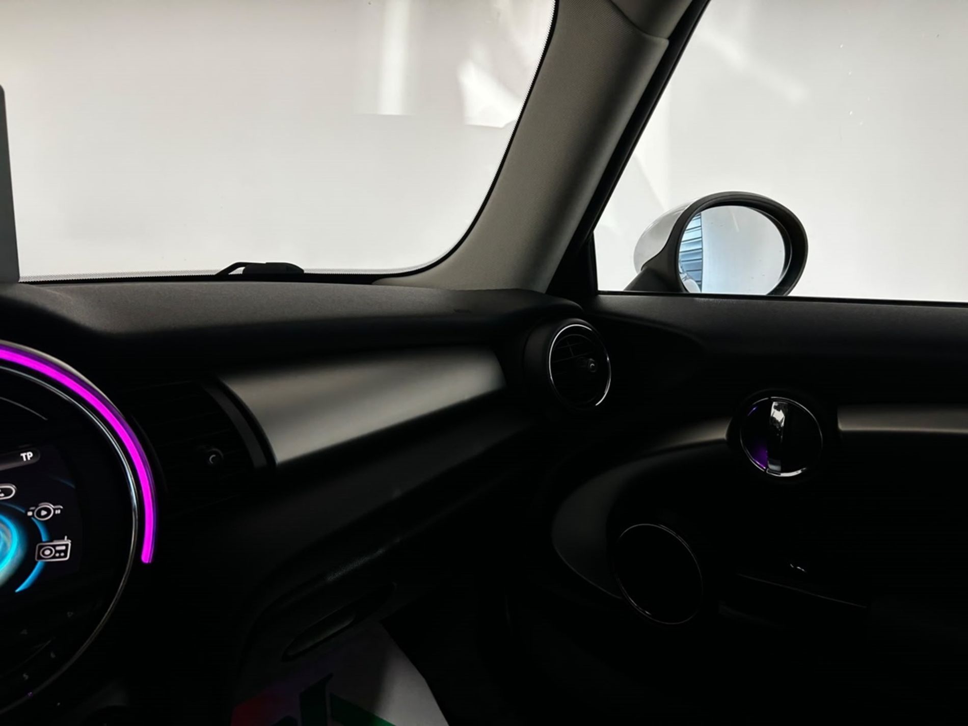Mini 1.5 Cooper D - Autoviemme