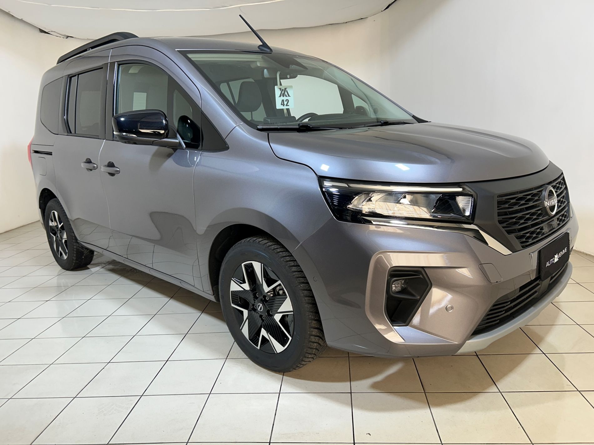 Nissan Townstar N-Connecta - Autoviemme