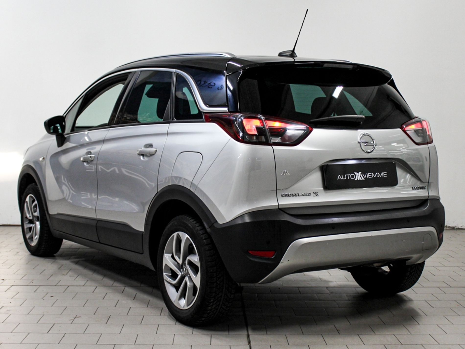 Crossland X 1.2 Innovation s&s 110cv - Autoviemme