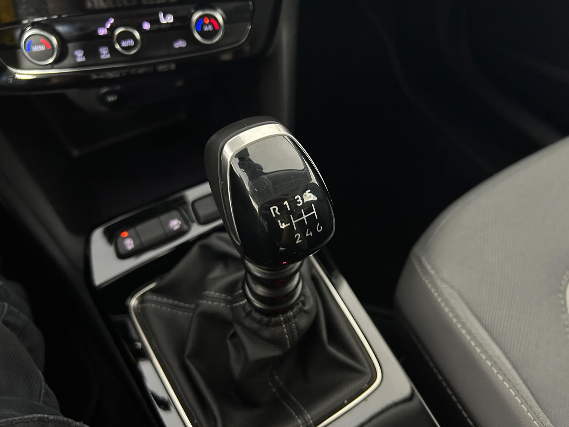 1.2 t Elegance s&s 130cv - Autoviemme