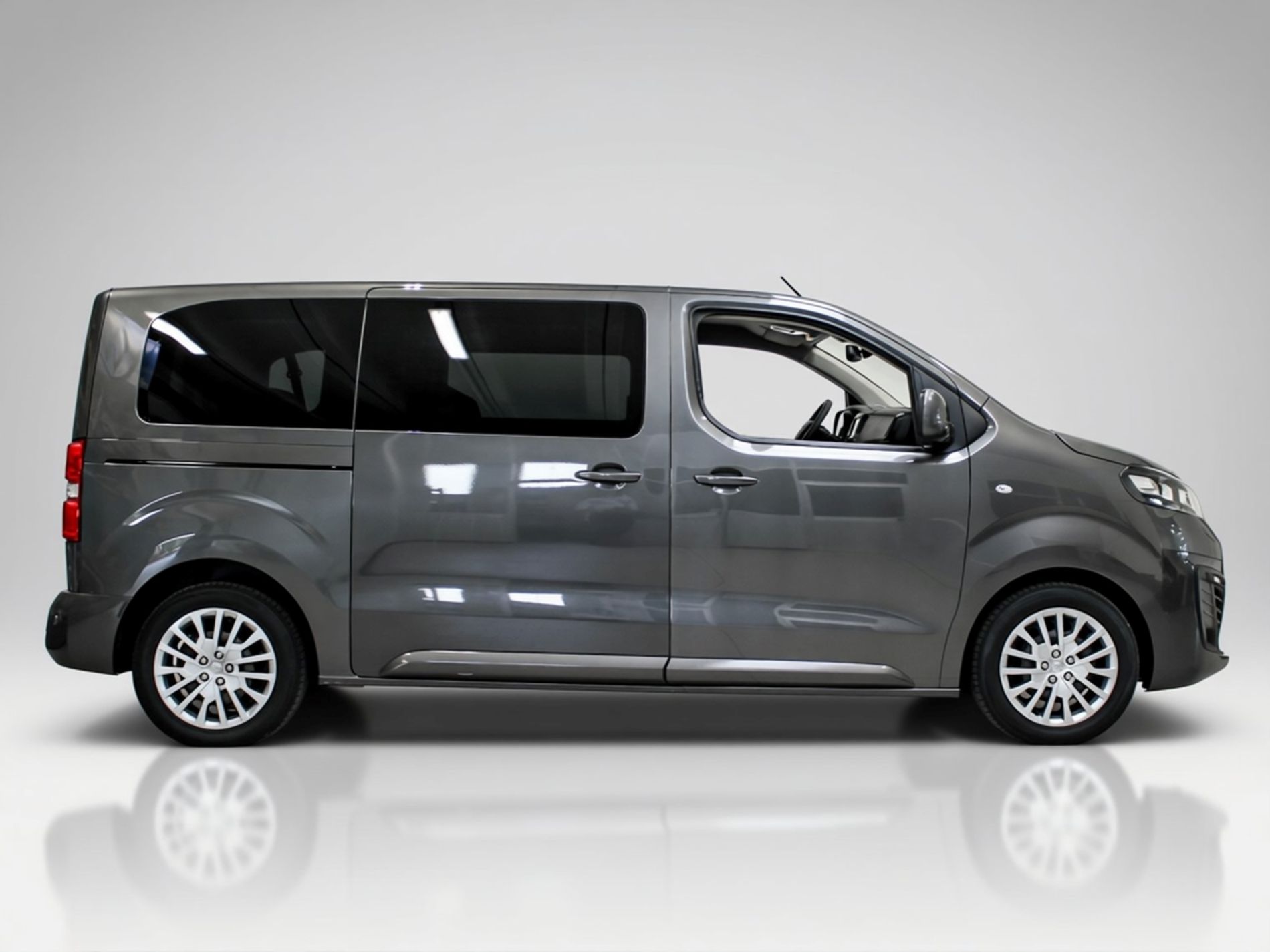 Zafira Life 1.5d 120cv L2H1 Edition - GANCIO TRAINO - Autoviemme