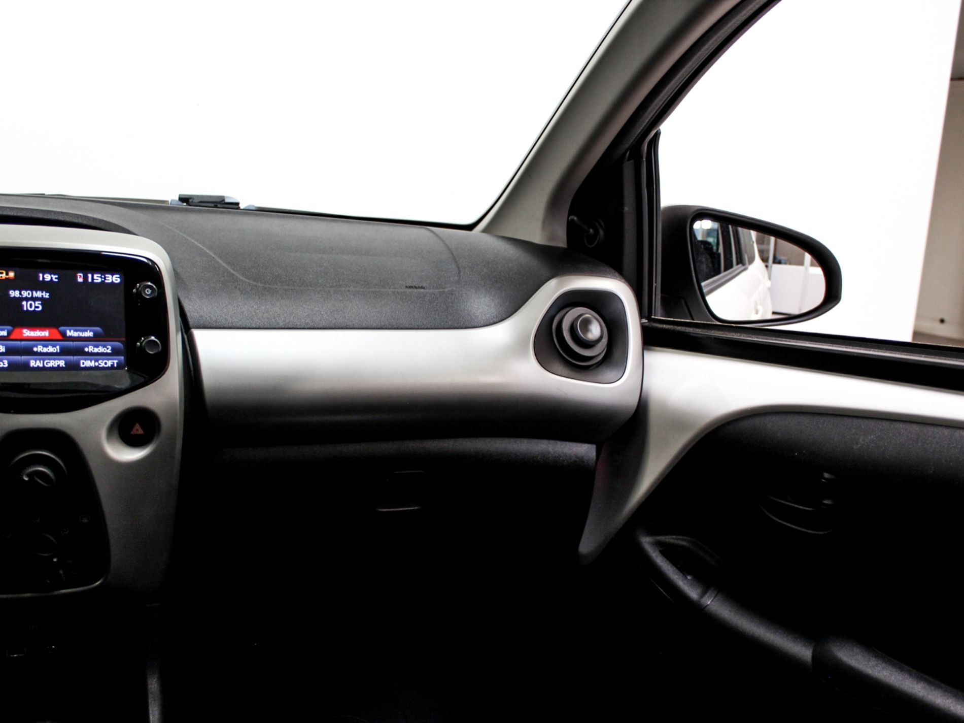 108 5p 1.0 12v Active - Autoviemme