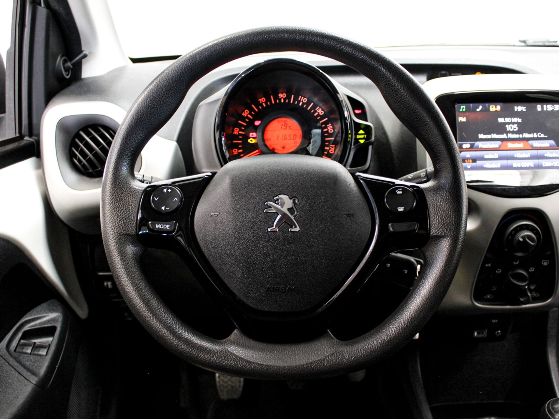 108 5p 1.0 12v Active - Autoviemme