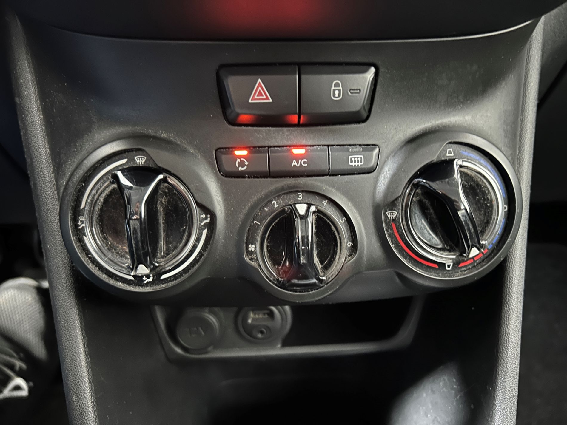 Peugeot 208 1.2 Active 82 cv per commercianti - Autoviemme