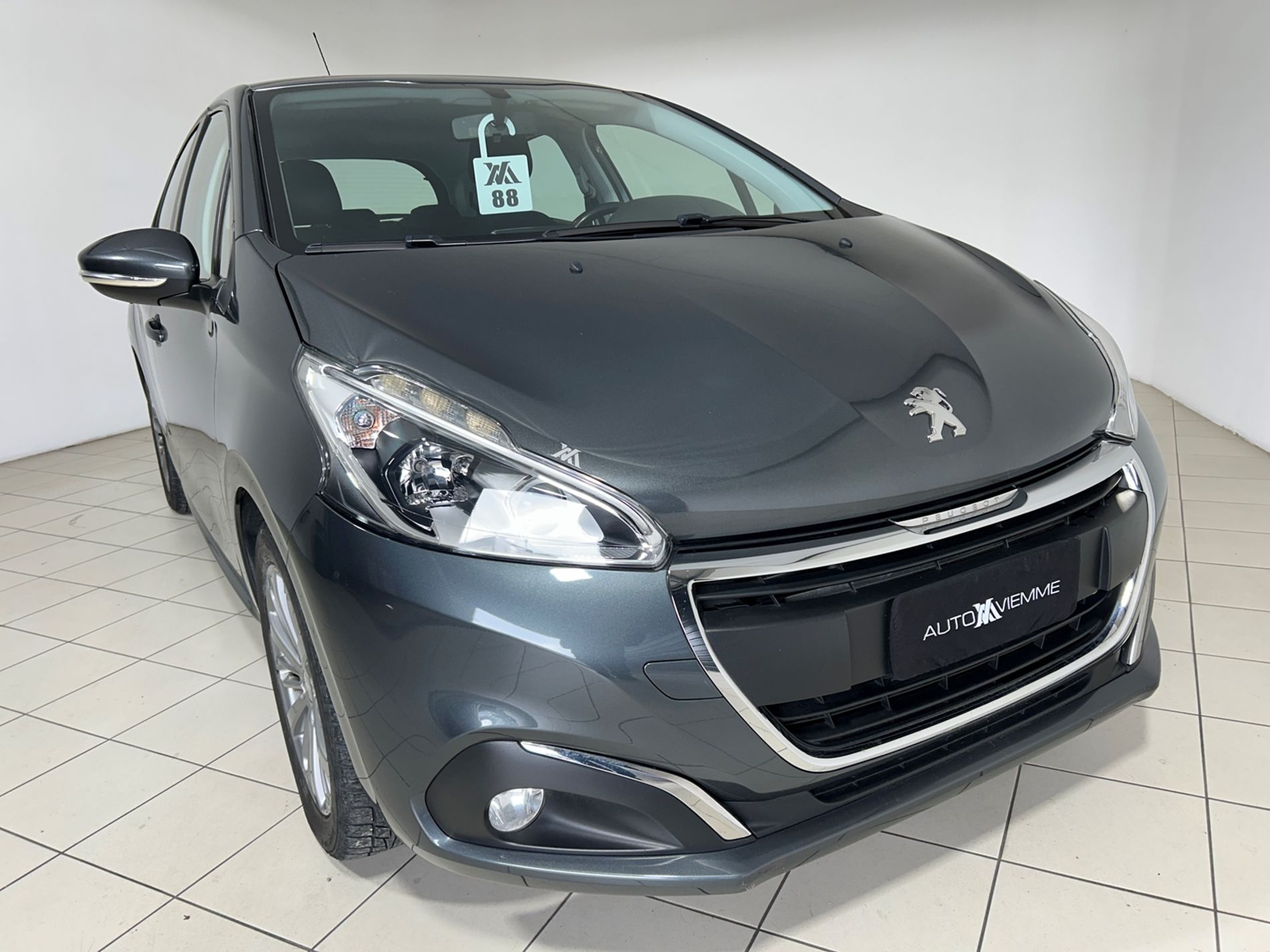 Peugeot 208 1.2 Active 82 cv per commercianti - Autoviemme