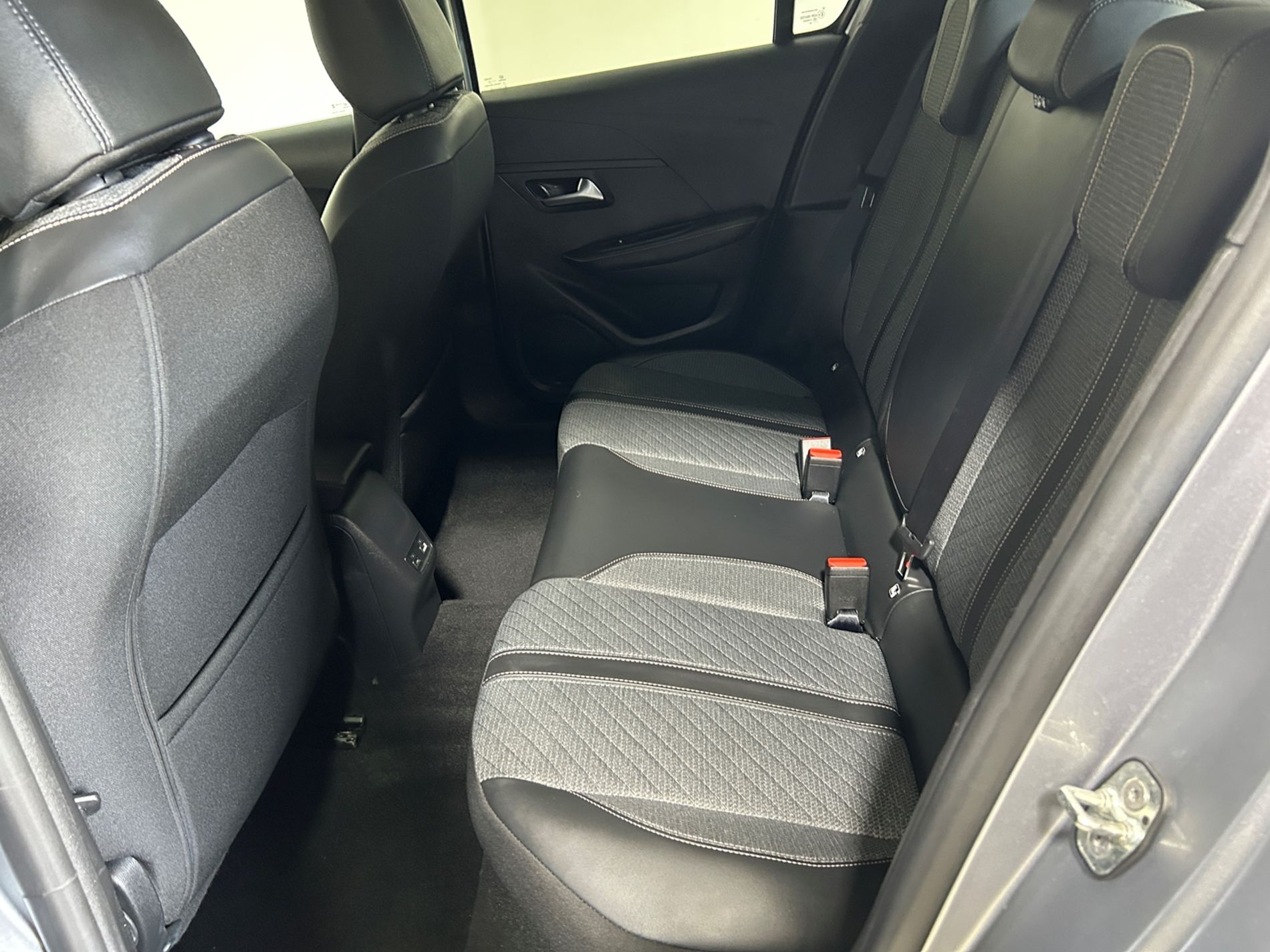 Peugeot 208 1.2  Allure 100 cv e-dcs 6   - Autoviemme