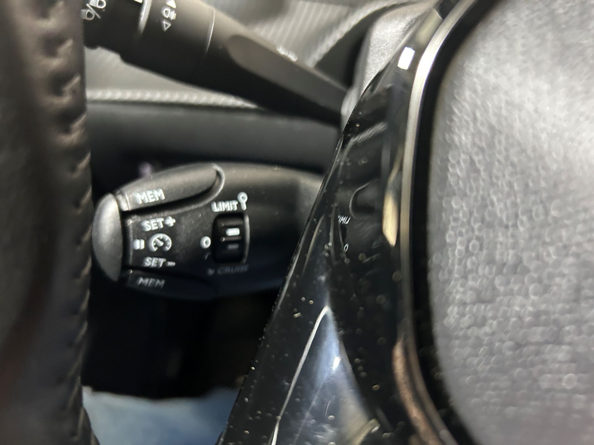 Peugeot 208 1.2 Allure 100cv e-dcs 6   - Autoviemme