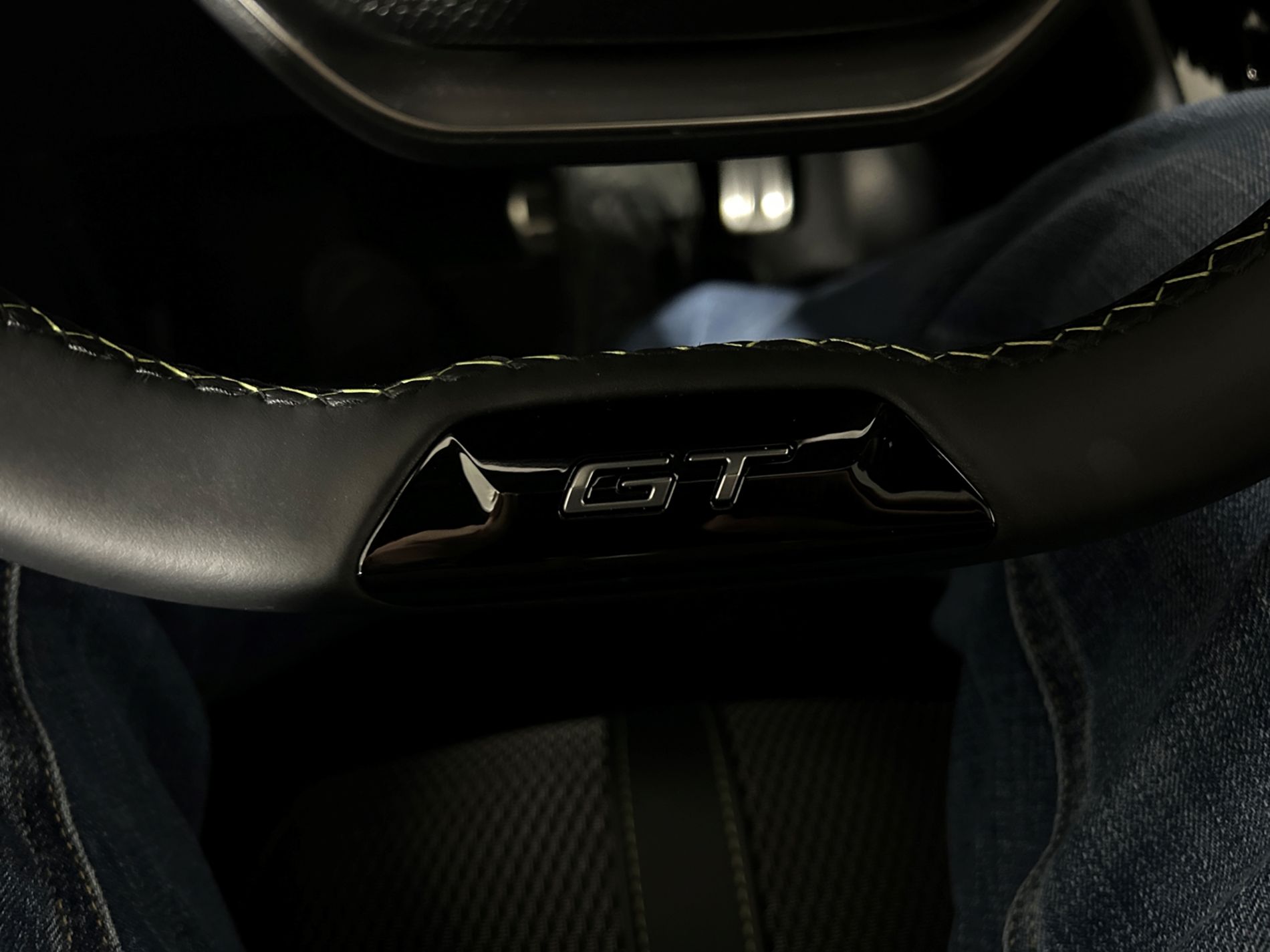 208 hybrid GT 145cv - Autoviemme