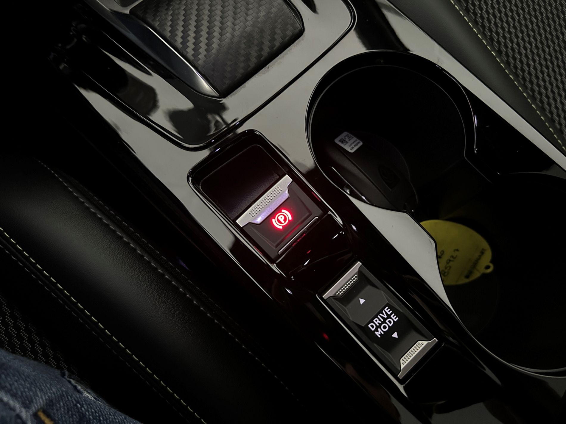 208 hybrid GT 145cv - Autoviemme