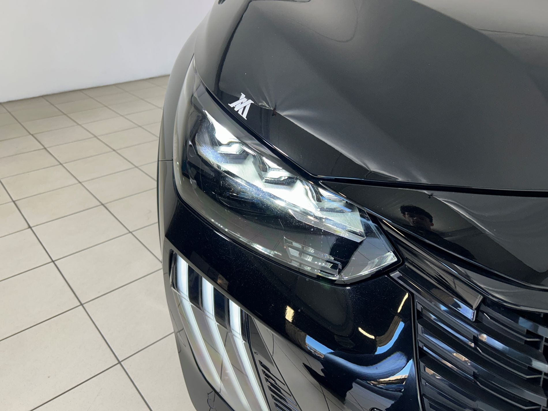 208 hybrid GT 145cv - Autoviemme