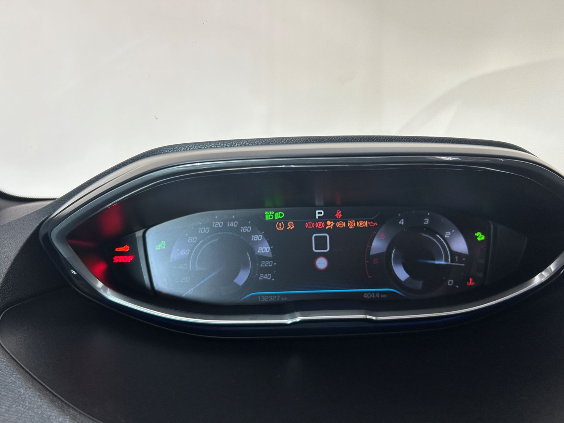 Peugeot 3008 GT Line tetto apribile 1.6 bluehdi  s&s 120 cv eat6 - Autoviemme