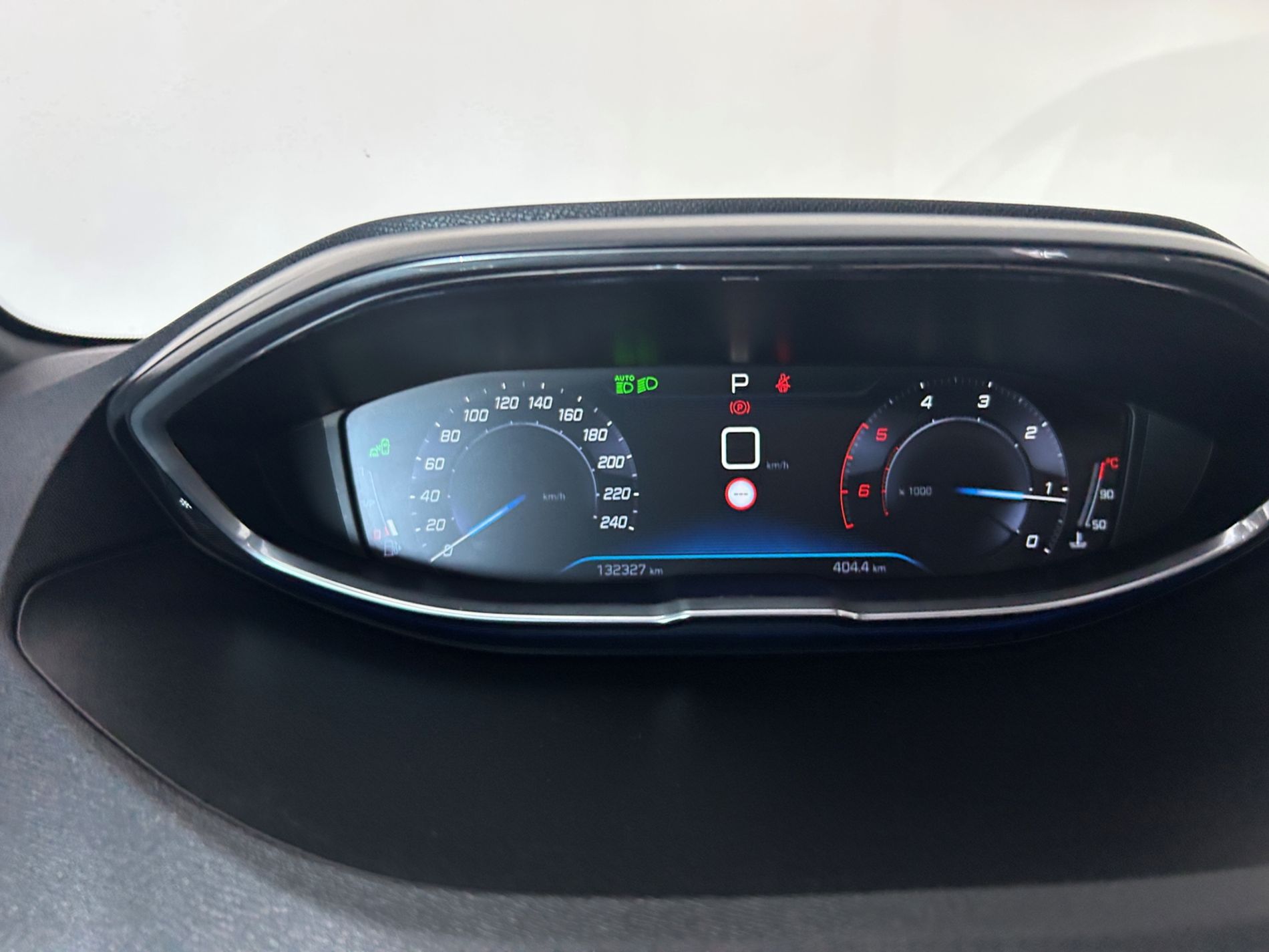 Peugeot 3008 GT Line tetto apribile 1.6 bluehdi  s&s 120 cv eat6 - Autoviemme