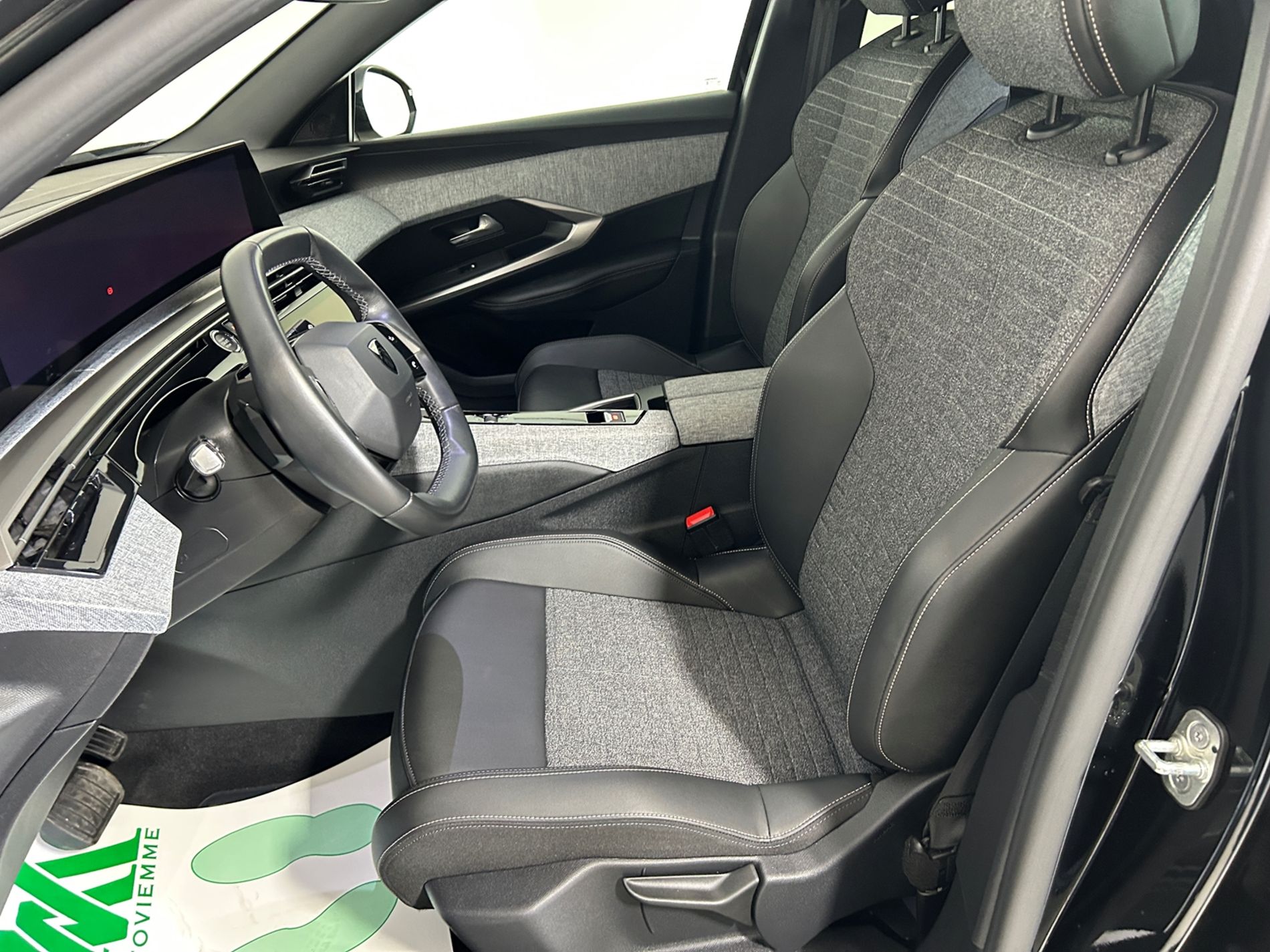 Peugeot 3008 1.2 hybrid Active 100cv e-dcs 6   - Autoviemme