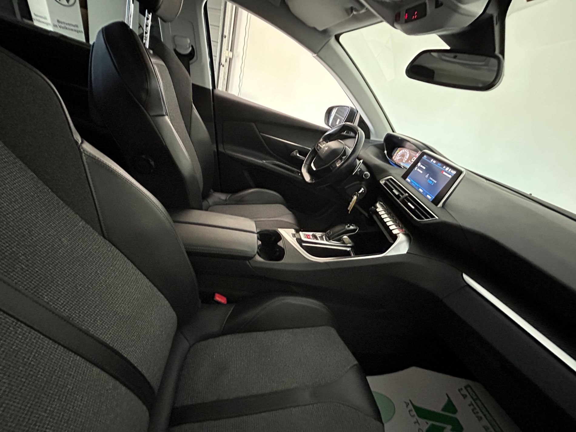 Peugeot 5008 1.5 bluehdi Allure s&s 130cv 7 posti eat8 - Autoviemme