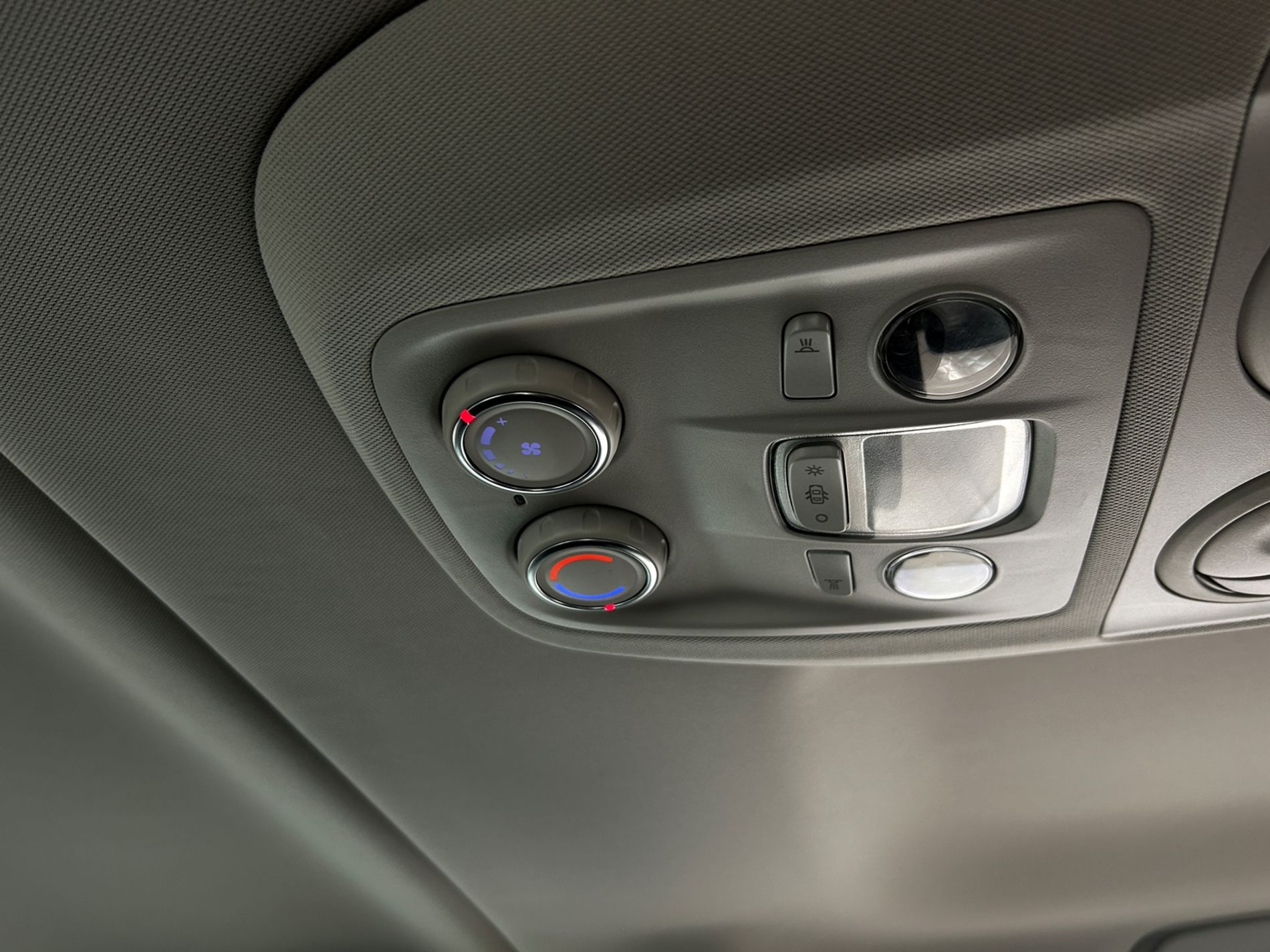Peugeot Traveller Allure 8 posti M1 2.0 Bluehdi compact 140 cv  S&S my21 - Autoviemme