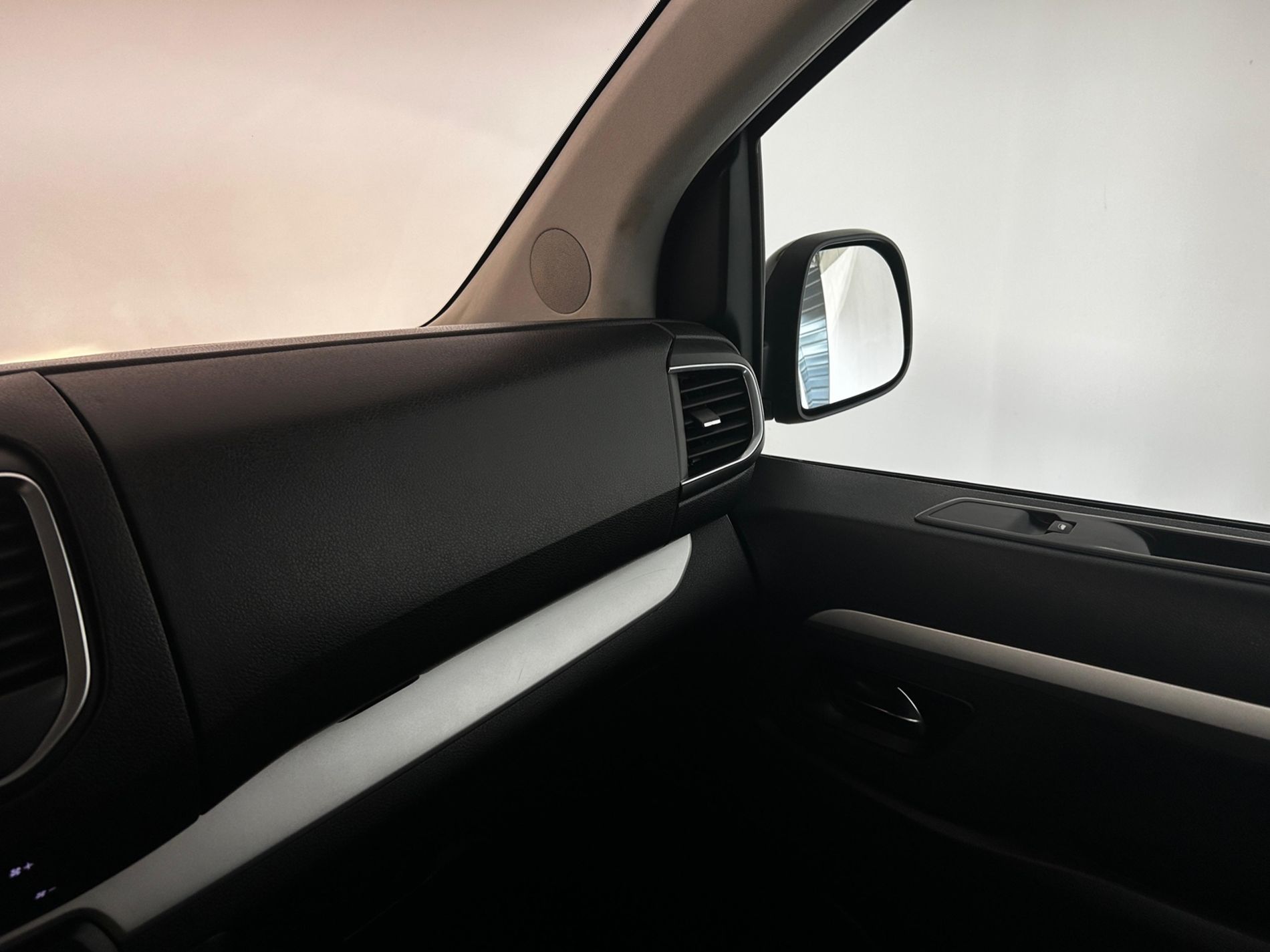 Peugeot Traveller Allure 8p M1 2.0 compact S&S - Autoviemme