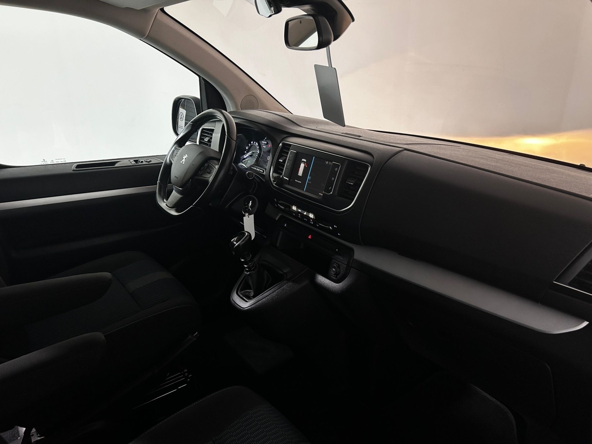 Peugeot Traveller Allure 8p M1 2.0 compact S&S - Autoviemme