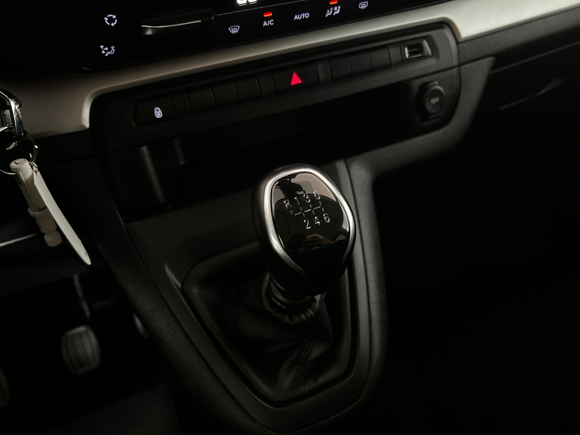 Peugeot Traveller Allure 8p M1 2.0 compact S&S - Autoviemme